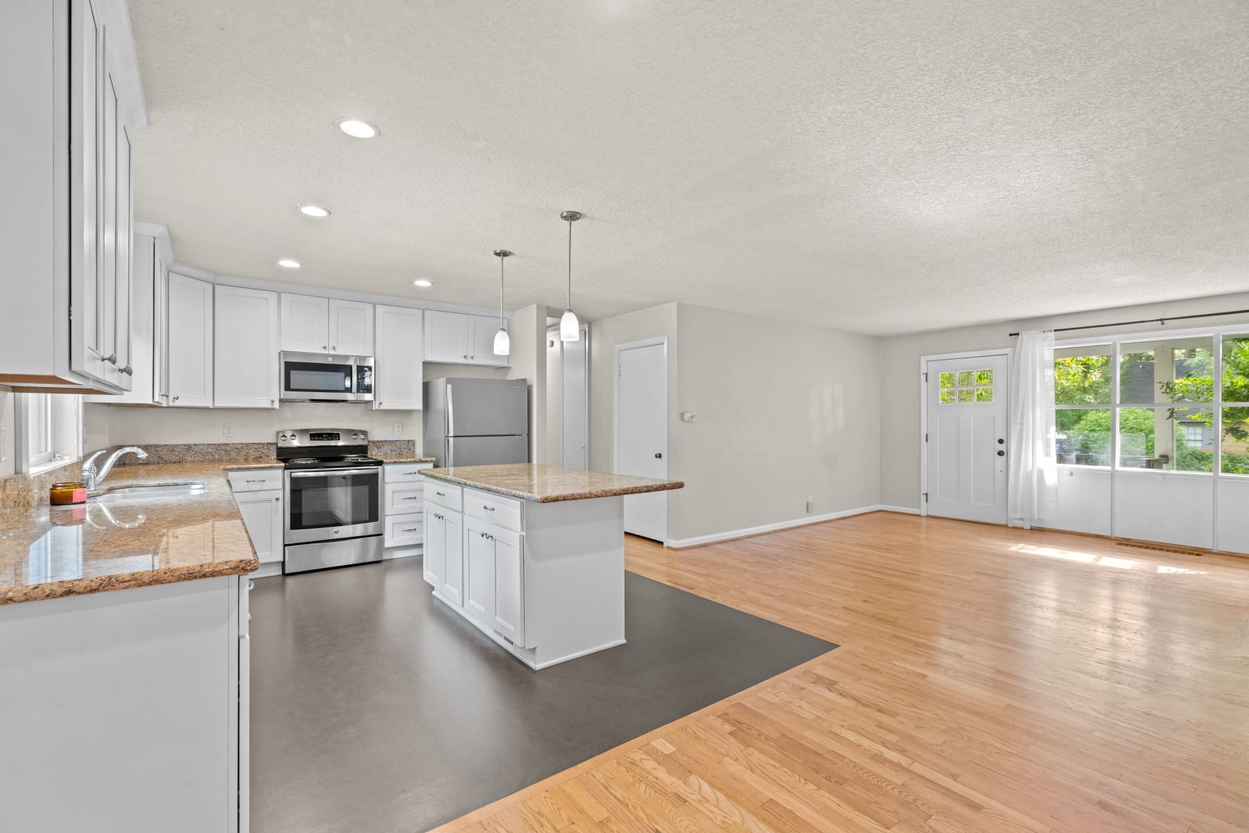  232 6TH ST Lake Oswego, OR 97034 - 物件實景