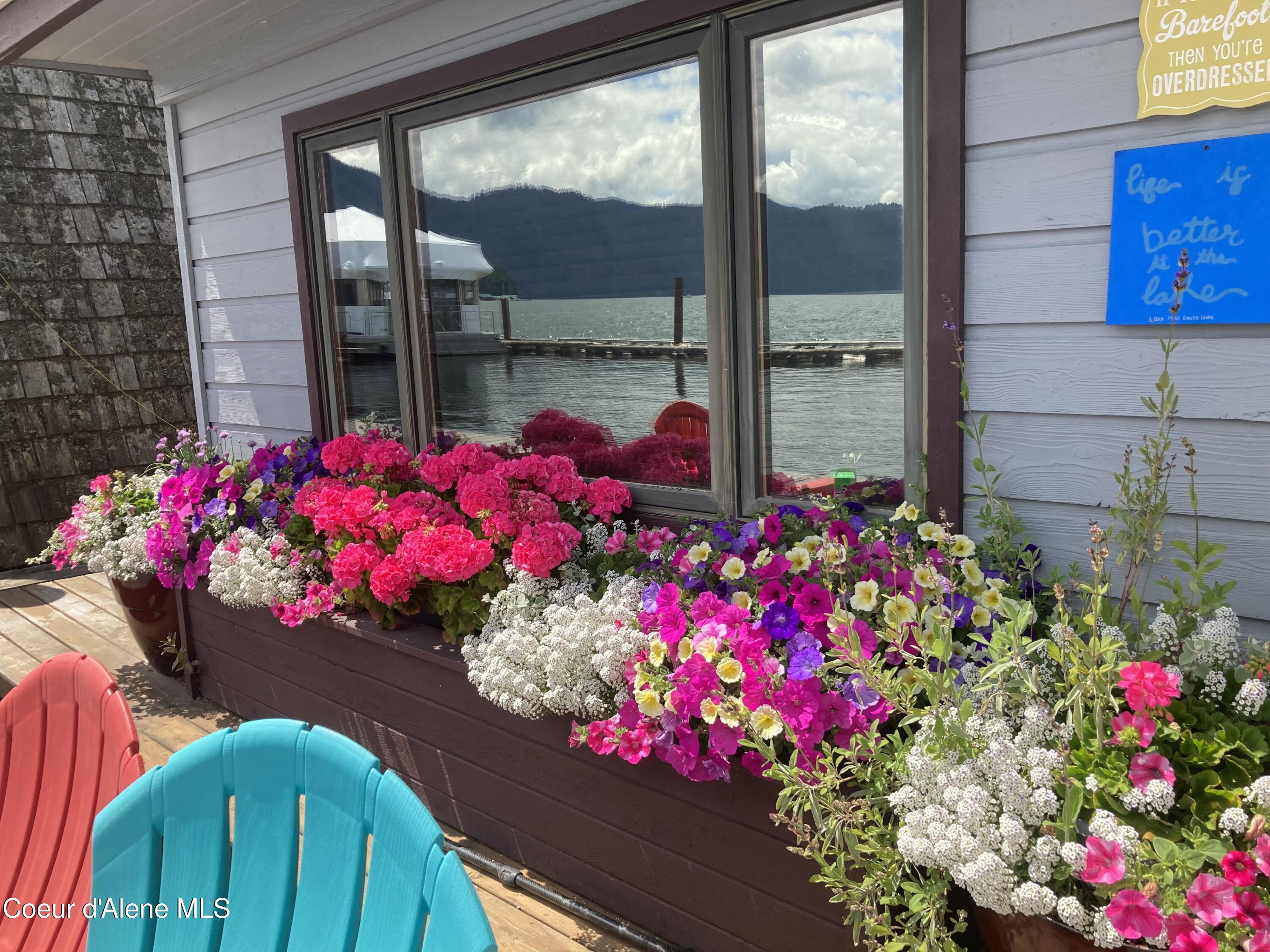 Bayview, Idaho, 83803, United States, 2 Bedrooms Bedrooms, ,2 BathroomsBathrooms,Residential,For Sale,2022247