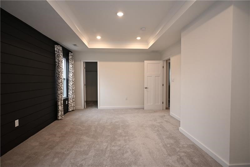 Oakdale, Pennsylvania, 15071, United States, 4 Bedrooms Bedrooms, ,4 BathroomsBathrooms,Residential,For Sale,2025427