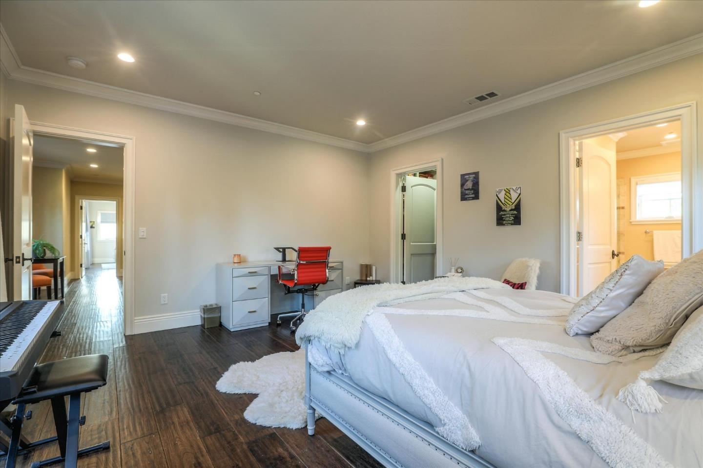 San Jose, California, 95126, United States, 4 Bedrooms Bedrooms, ,6 BathroomsBathrooms,Residential,For Sale,1987802