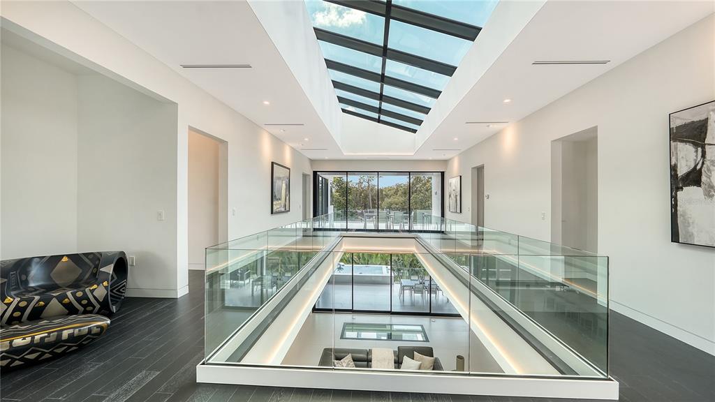 Sarasota, Florida, 34239, United States, 5 Bedrooms Bedrooms, ,8 BathroomsBathrooms,Residential,For Sale,1868707