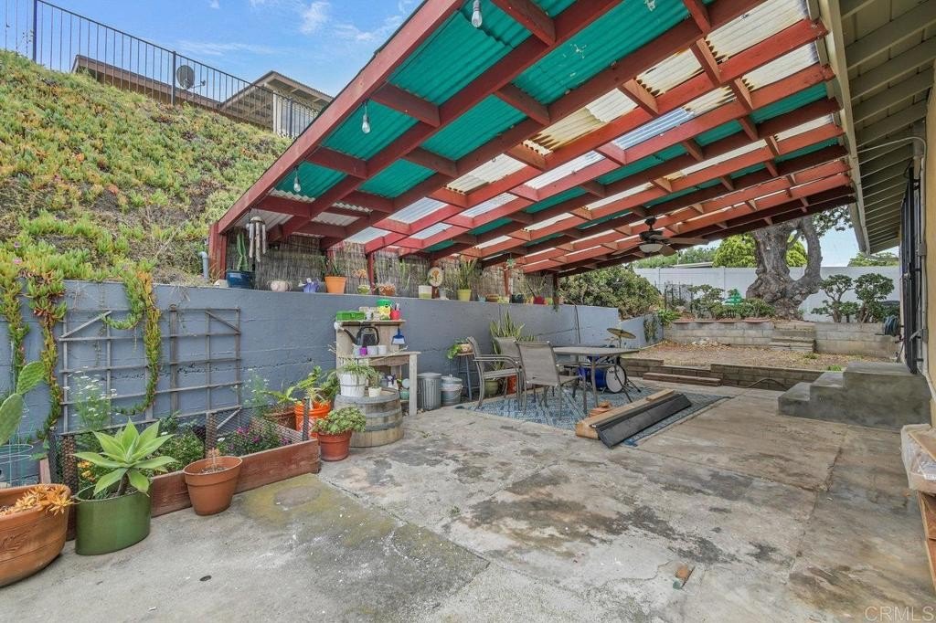 San Diego, California, 92120, United States, 3 Bedrooms Bedrooms, ,1 BathroomBathrooms,Residential,For Sale,1838210