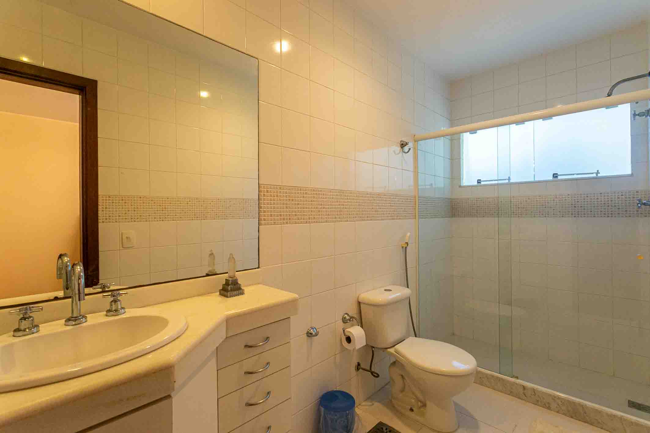  Residence with Pedra da Gávea views in a private condominium in Itanhangá - 物件實景