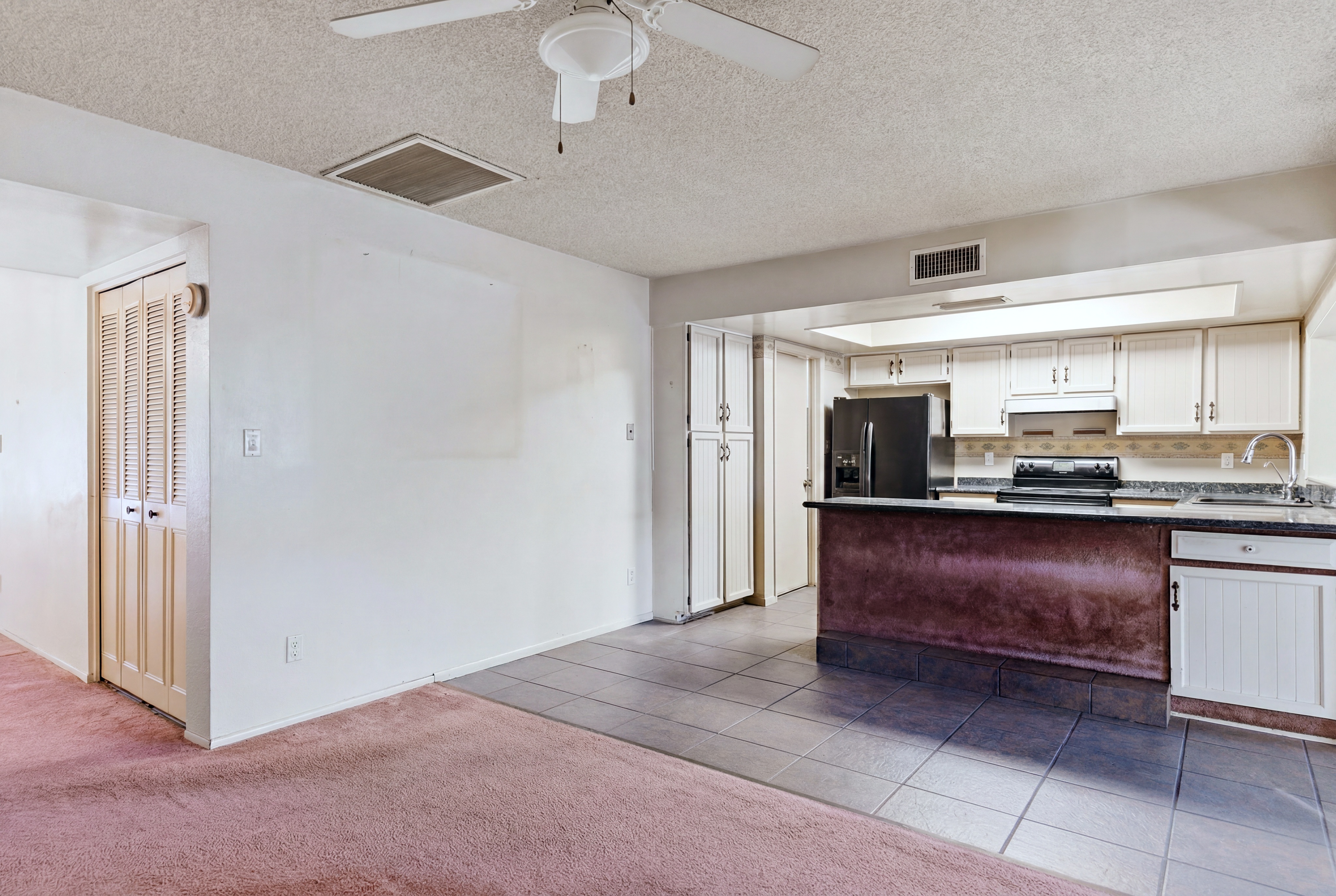  1434 West Kerry Lane  Phoenix, AZ - 物件實景