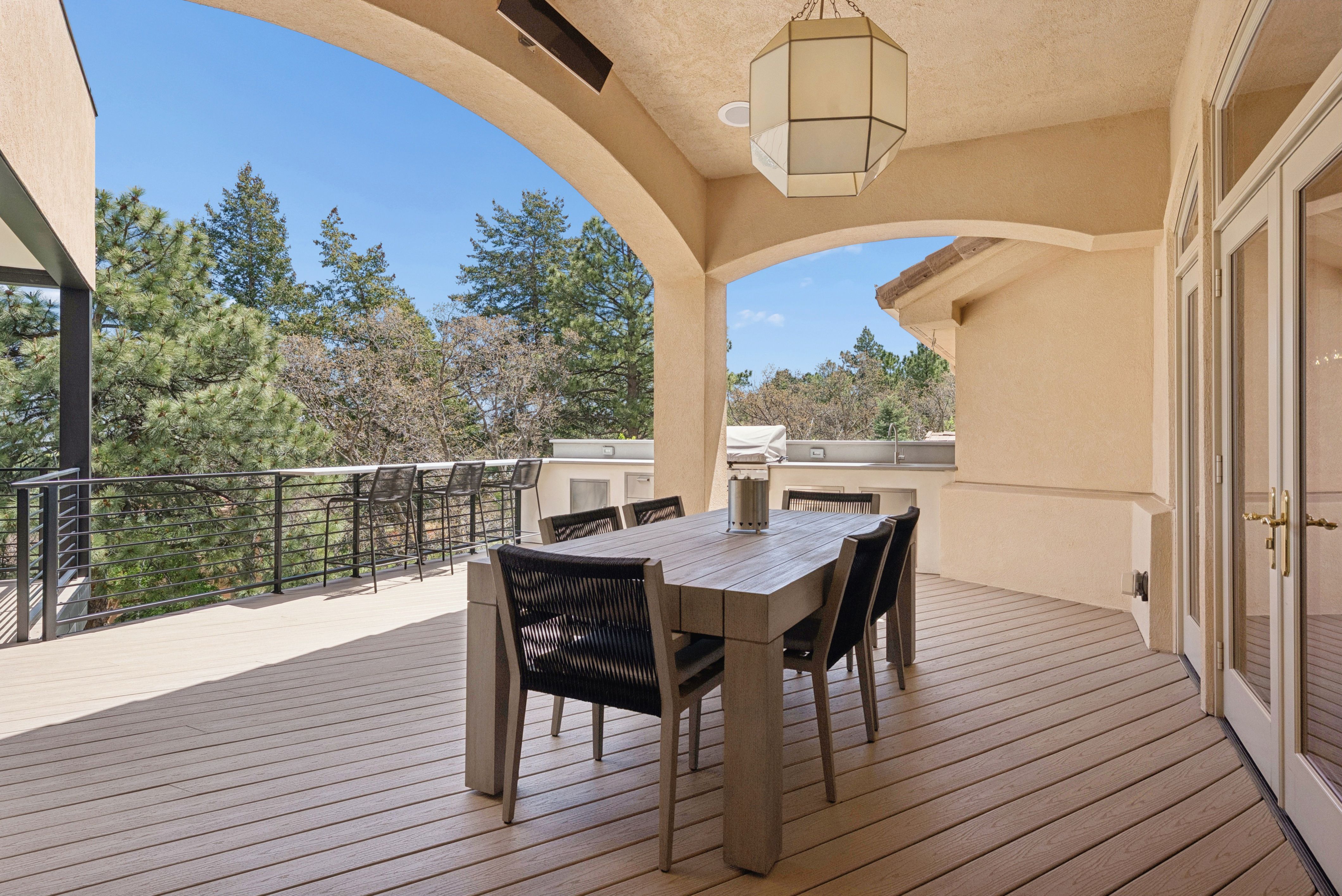  Broadmoor Heights Luxury with Iconic Views - 物件實景