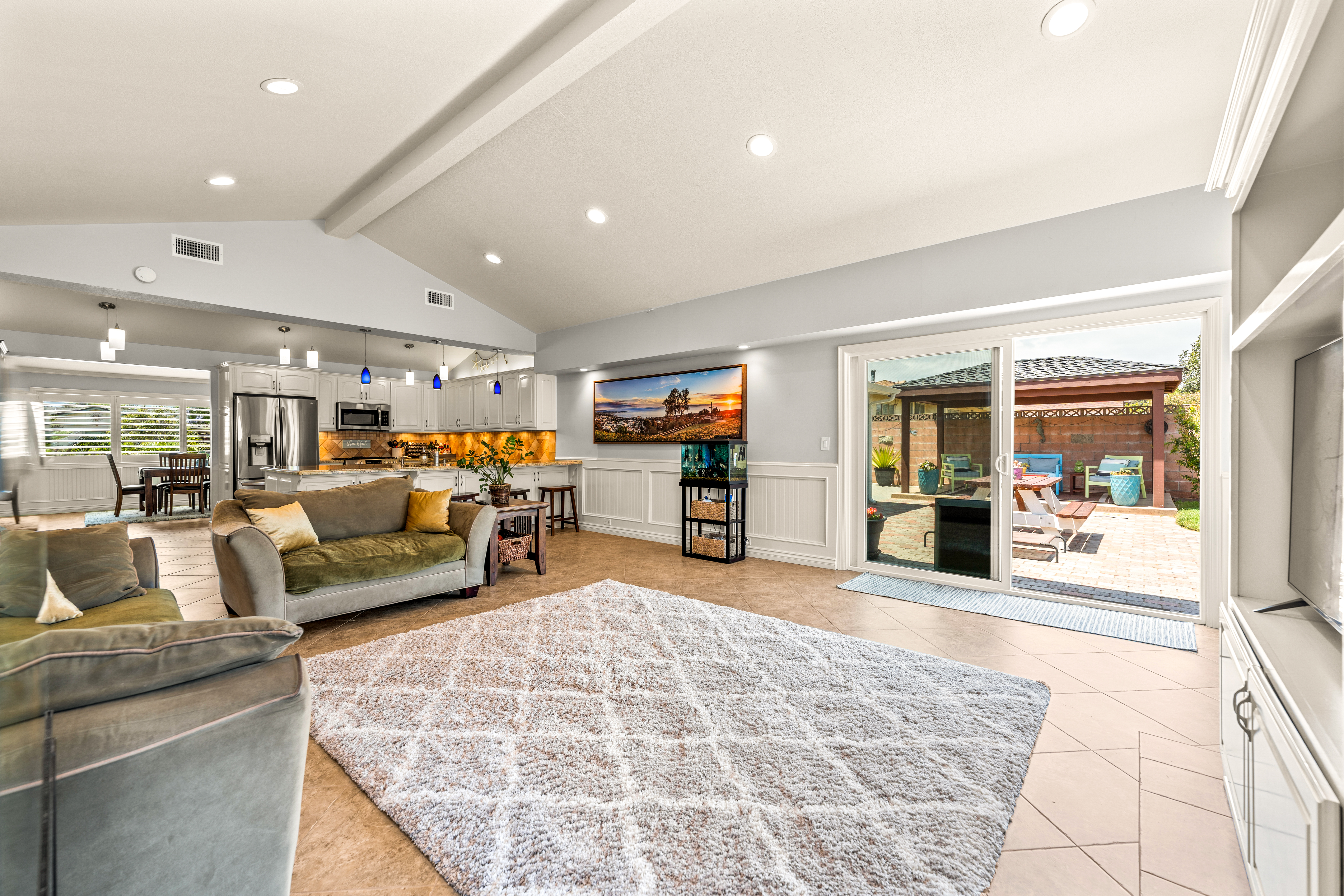  204 Mara Avenue, Ventura, CA 93004 - 物件實景