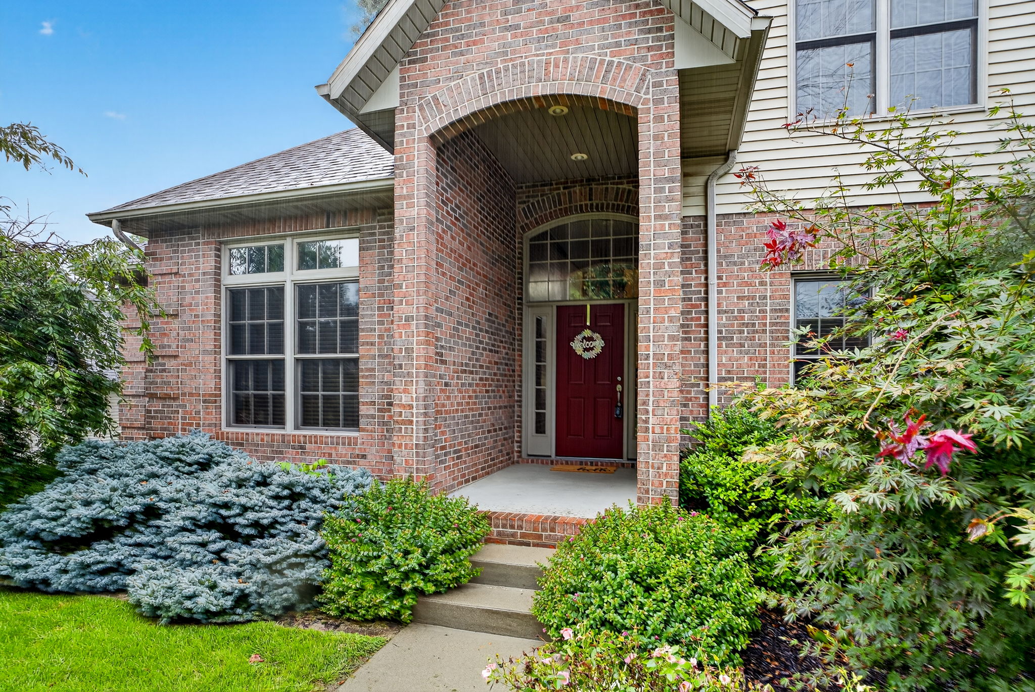 Terre Haute, Indiana, 47802, United States, 4 Bedrooms Bedrooms, ,4 BathroomsBathrooms,Residential,For Sale,1976362