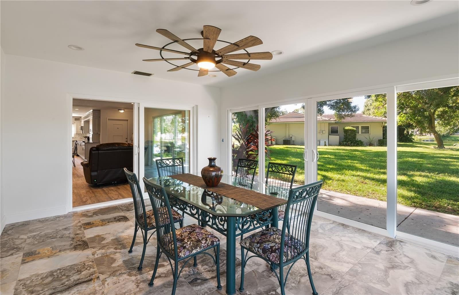 SEMINOLE, Florida, 33772, United States, 3 Bedrooms Bedrooms, ,2 BathroomsBathrooms,Residential,For Sale,1981343