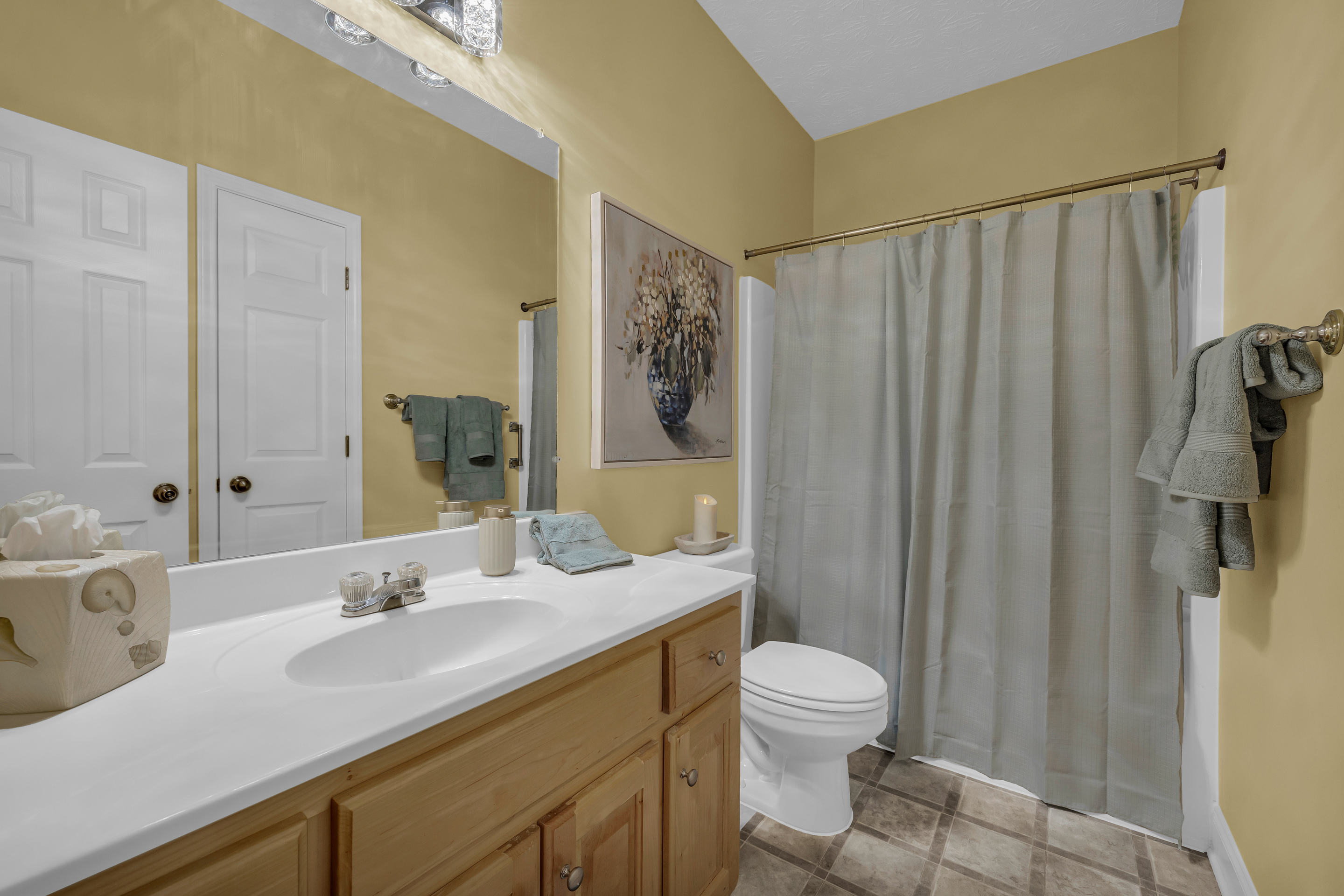 Cleveland, Georgia, 30528, United States, 3 Bedrooms Bedrooms, ,2 BathroomsBathrooms,Residential,For Sale,1979350