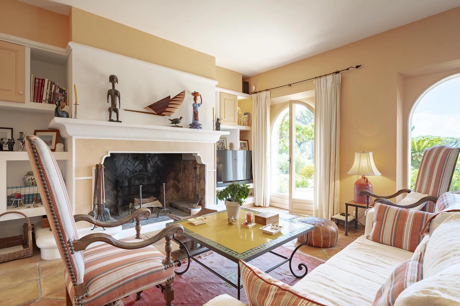 Saint-Tropez, Provence-Alpes-Côte d’Azur, 83990, FR, 6 Bedrooms Bedrooms, ,10 BathroomsBathrooms,Residential,For Sale,1656229