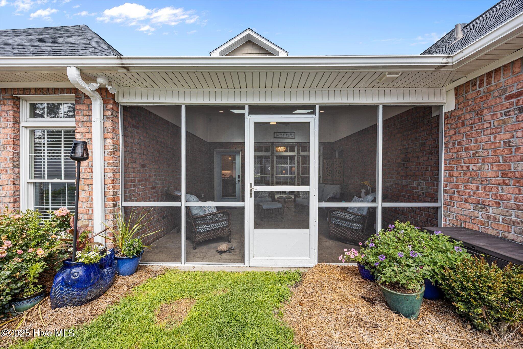 New Bern, North Carolina, 28562, United States, 4 Bedrooms Bedrooms, ,3 BathroomsBathrooms,Residential,For Sale,1858153