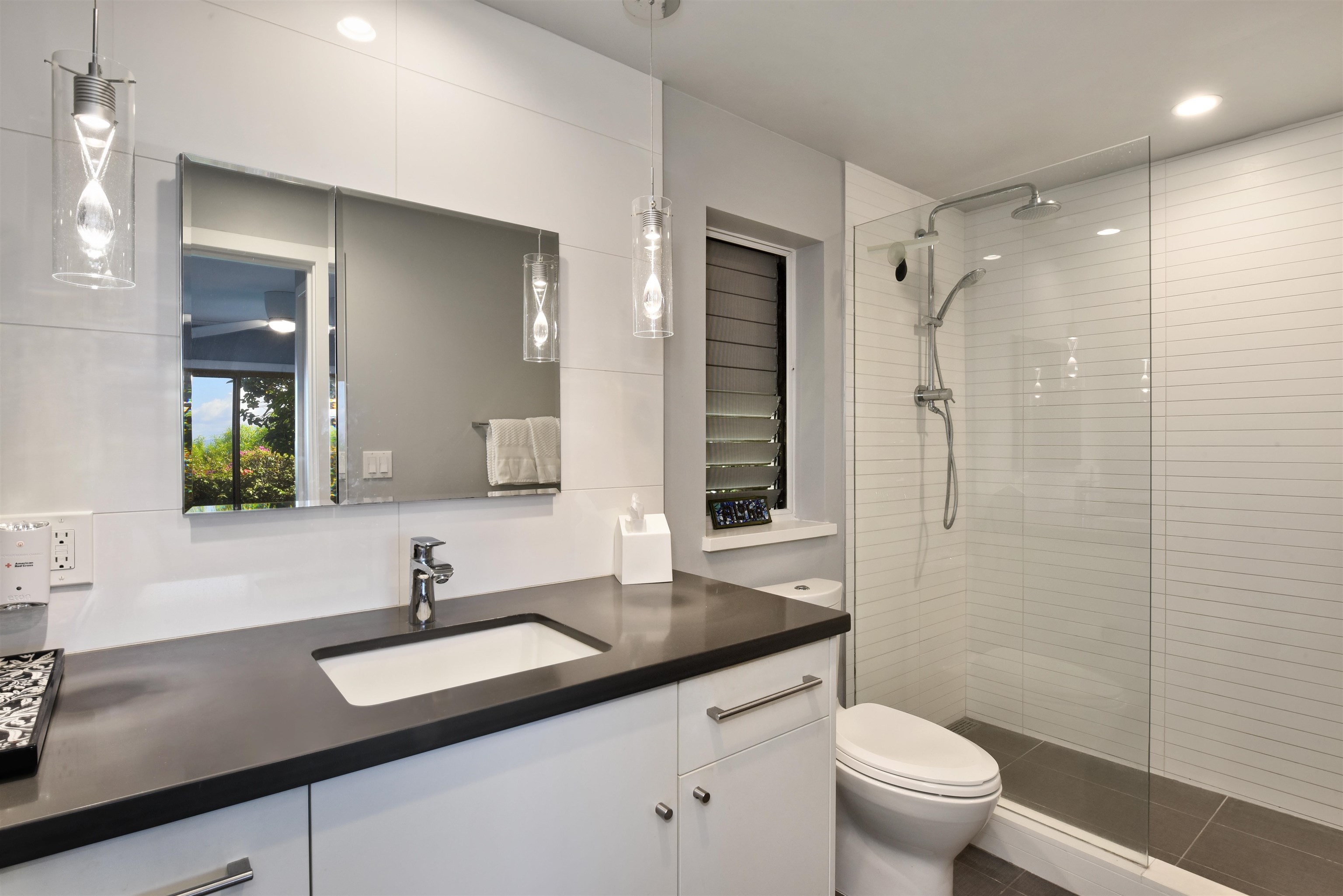 Kihei, Hawaii, 96753, United States, 2 Bedrooms Bedrooms, ,2 BathroomsBathrooms,Residential,For Sale,2000743