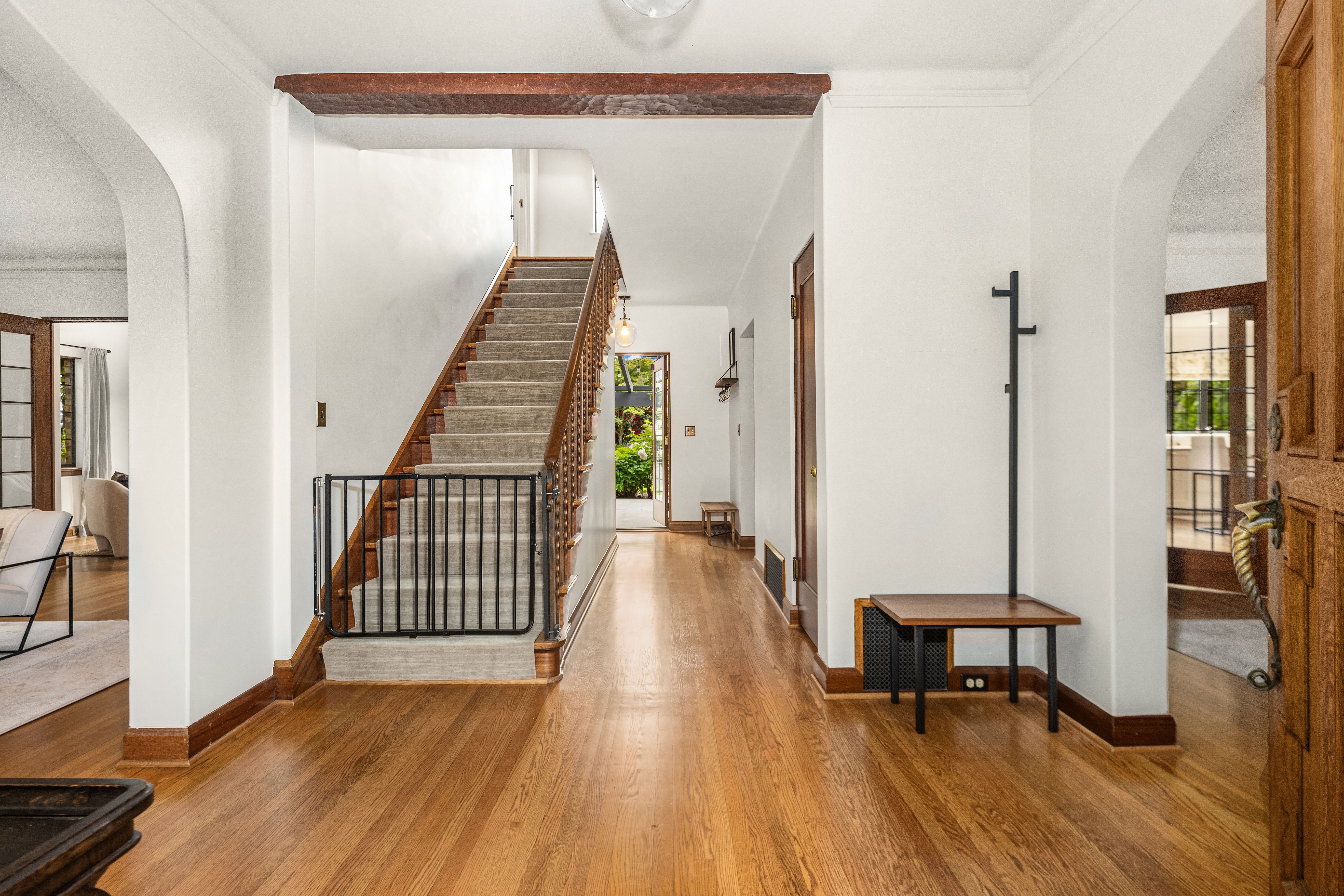  1105 Shenandoah Dr E, Seattle, WA 98112 - 物件實景