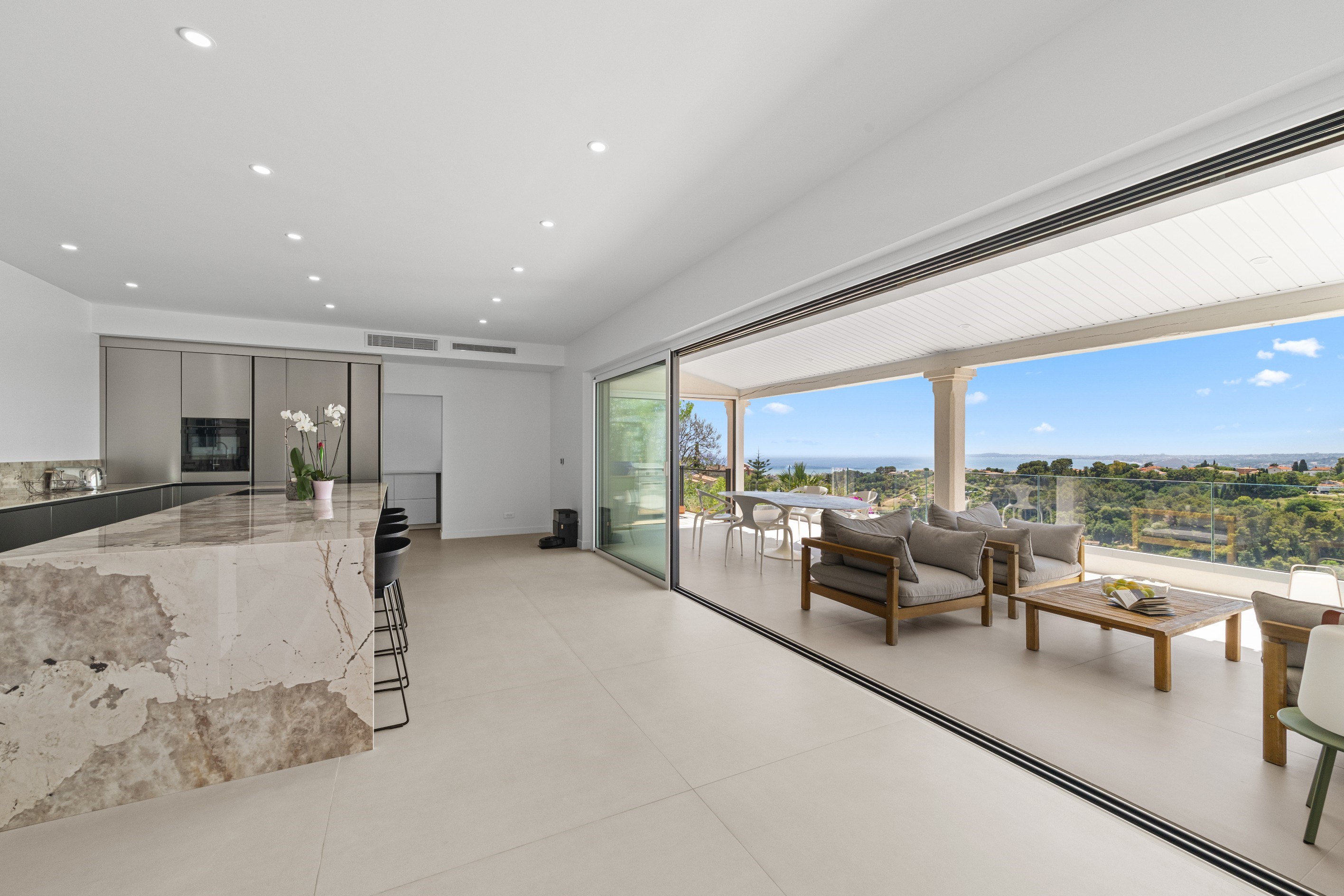  Luxury sea view villa for sale in Cagnes-sur-Mer with guest house - 物件實景