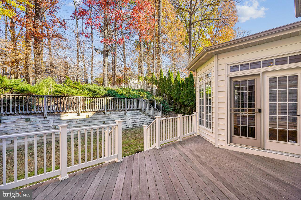 North Bethesda, Maryland, 20852, United States, 5 Bedrooms Bedrooms, ,5 BathroomsBathrooms,Residential,For Sale,1991971