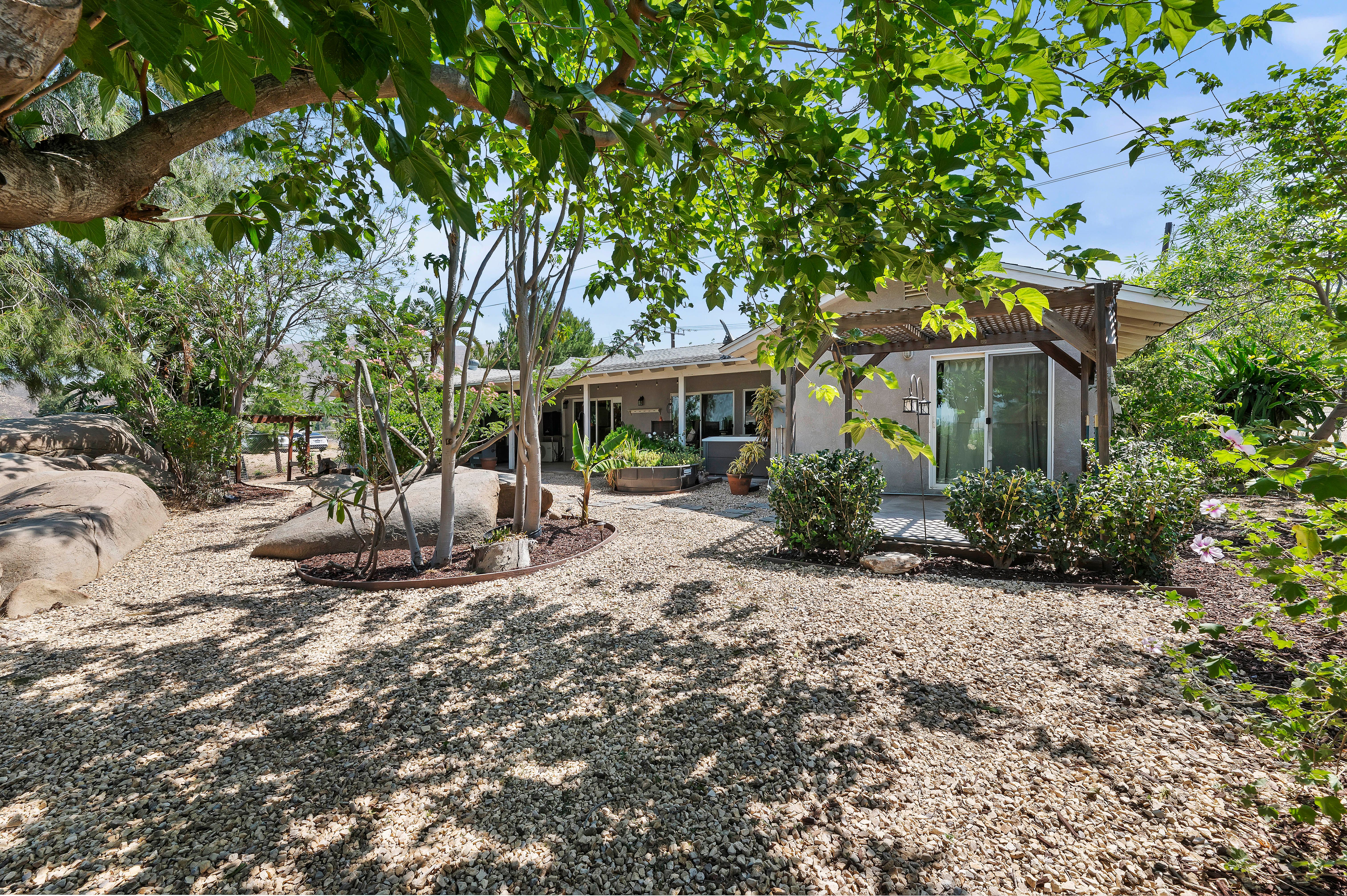  115 East Street, Norco, CA 92860 - 物件實景