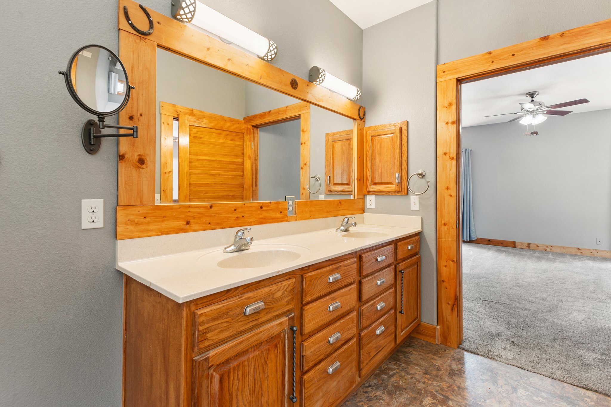 Divide, Colorado, 80814, United States, 3 Bedrooms Bedrooms, ,2 BathroomsBathrooms,Residential,For Sale,1918151