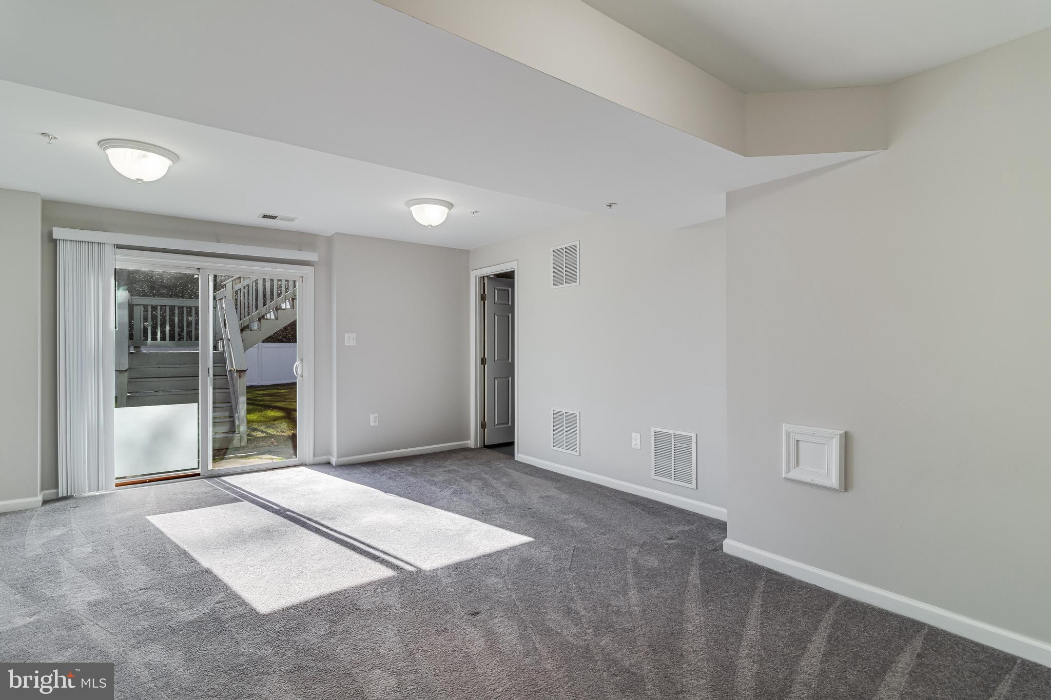 Waldorf, Maryland, 20602, United States, 3 Bedrooms Bedrooms, ,4 BathroomsBathrooms,Residential,For Sale,2012302