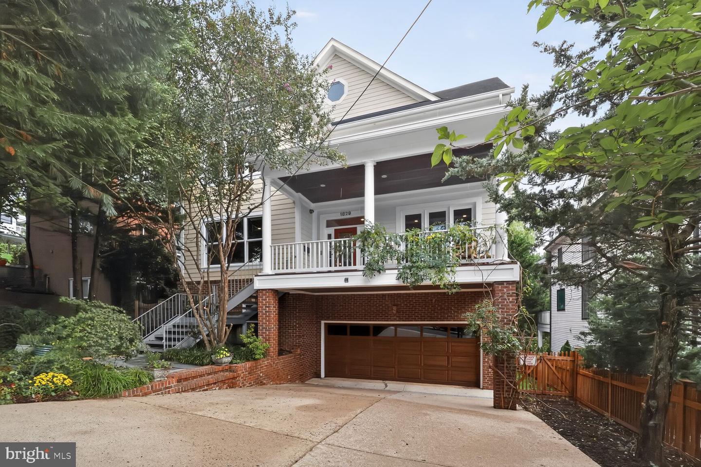 Washington, District of Columbia, 20007, United States, 6 Bedrooms Bedrooms, ,6 BathroomsBathrooms,Residential,For Sale,1957758