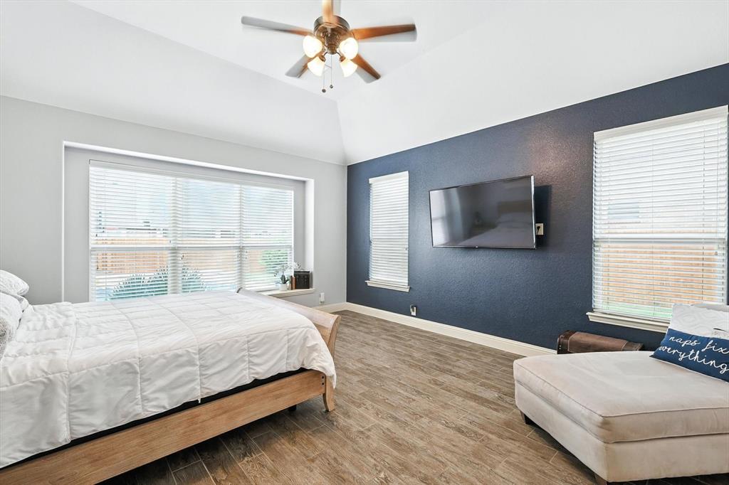Grand Prairie, Texas, 75054, United States, 4 Bedrooms Bedrooms, ,4 BathroomsBathrooms,Residential,For Sale,1932411