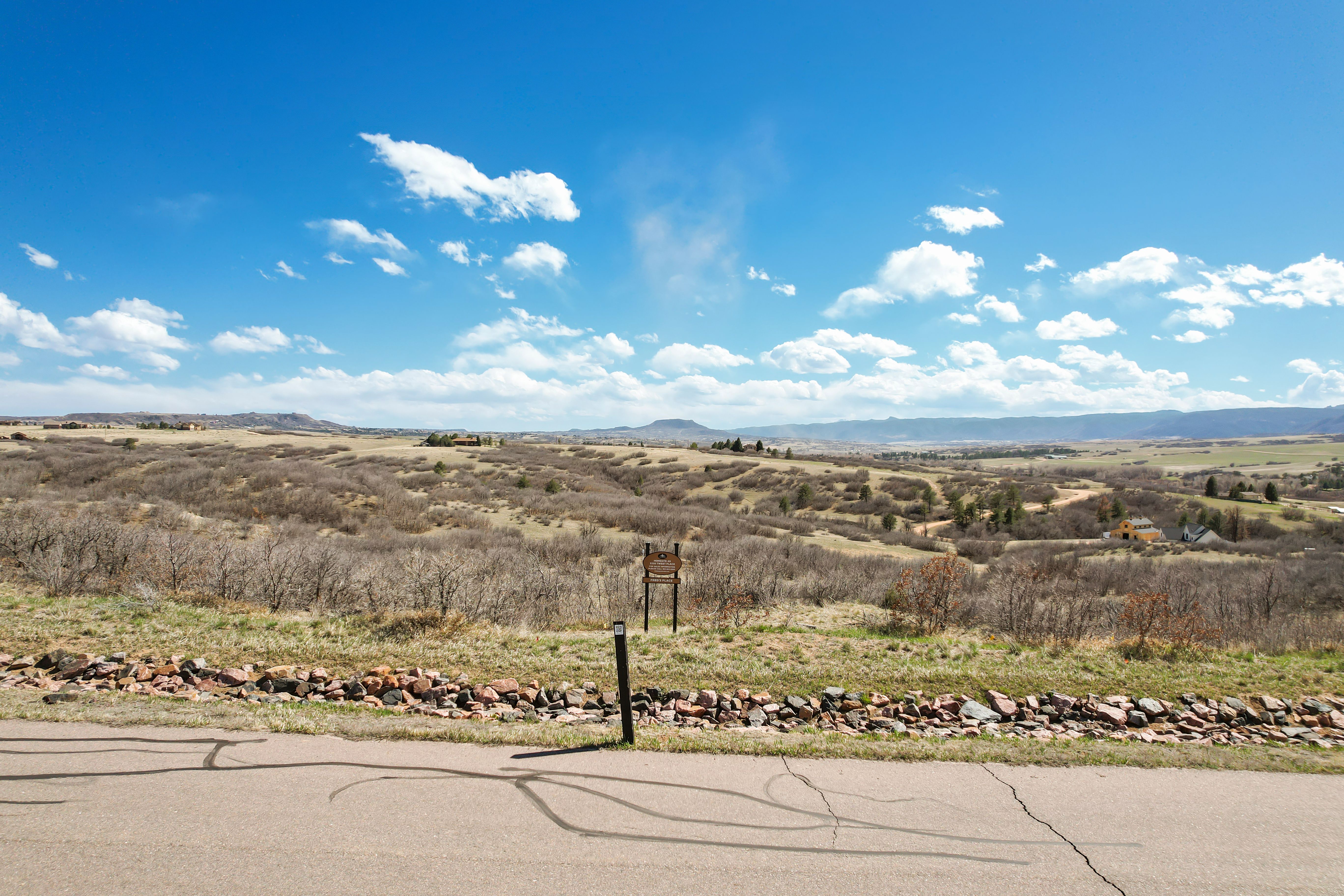  Gorgeous 4-acre lot - 物件實景