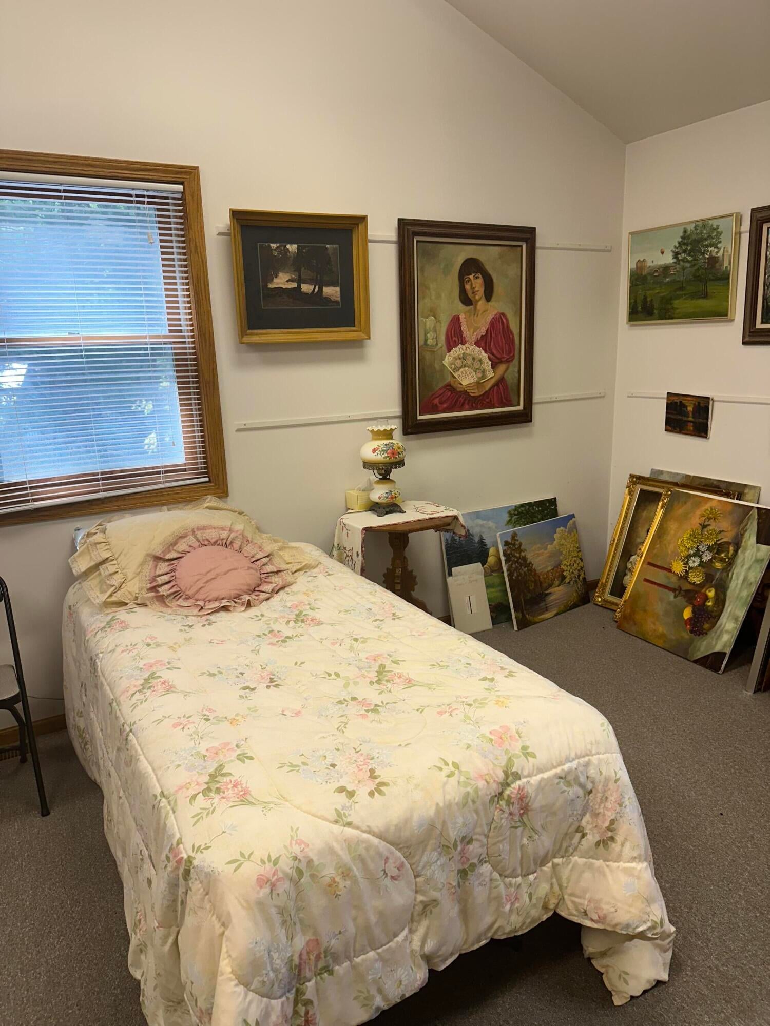 Traverse City, Michigan, 49696, United States, 2 Bedrooms Bedrooms, ,4 BathroomsBathrooms,Residential,For Sale,1712090