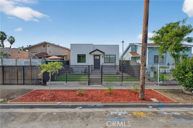 Los Angeles, California, 90044, United States, ,Residential,For Sale,1997733