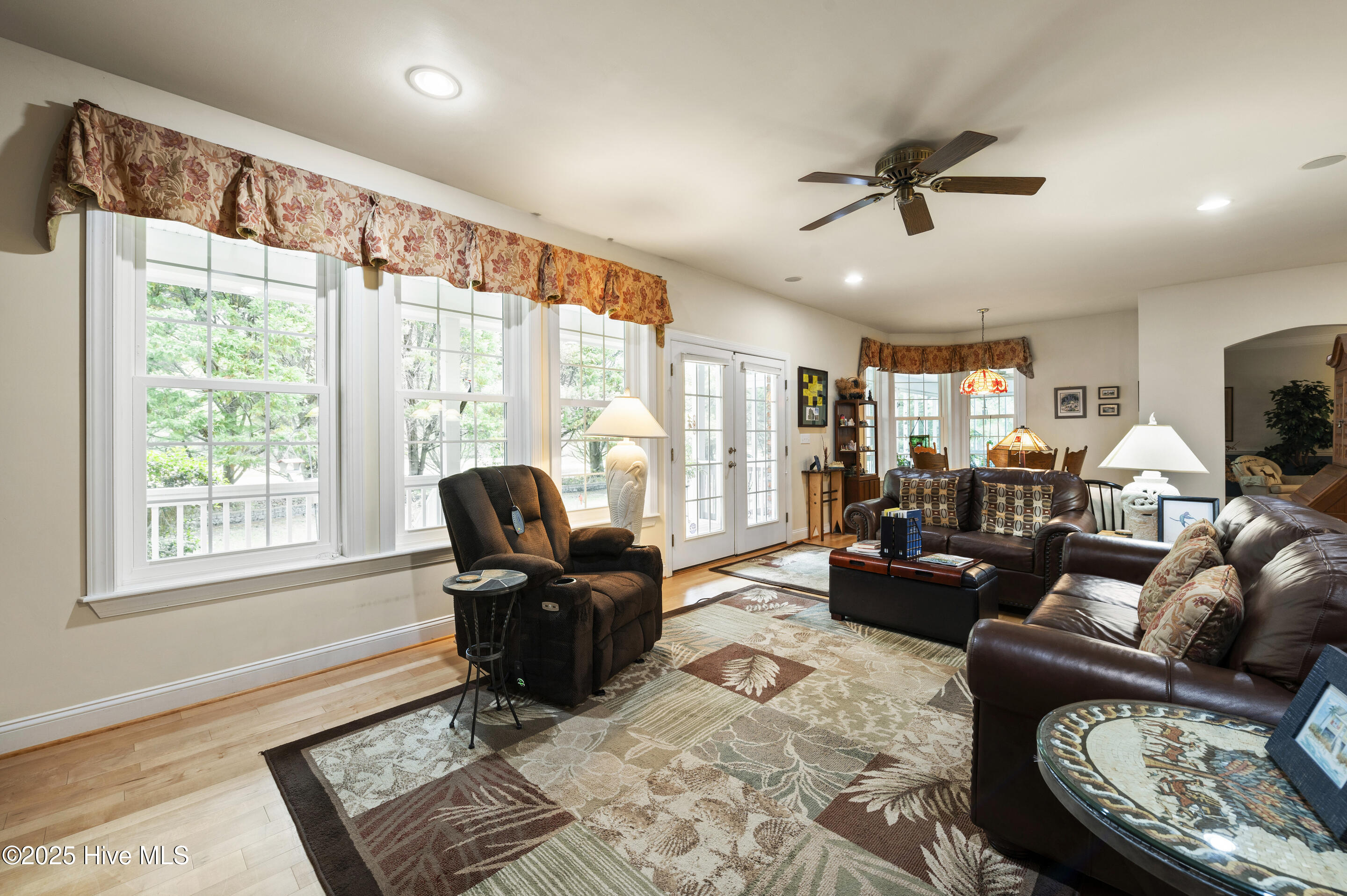Bolivia, North Carolina, 28422, United States, 5 Bedrooms Bedrooms, ,5 BathroomsBathrooms,Residential,For Sale,1836884