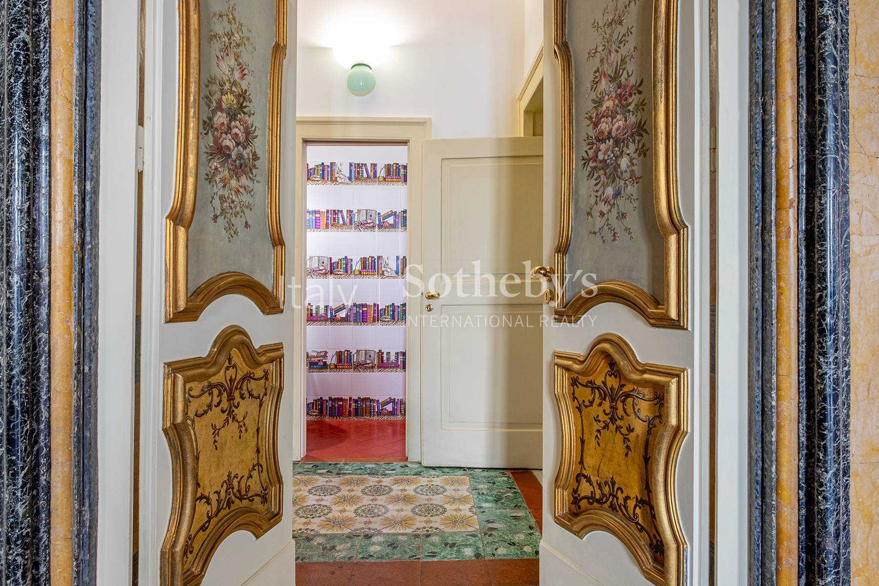  Monumental Renaissance mansion in the Naples historical center - 物件實景