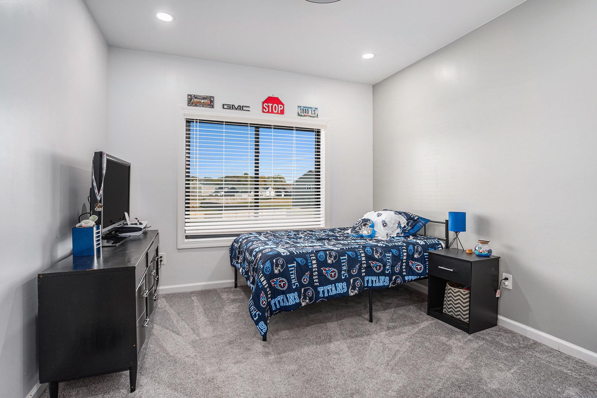 Elkhart, Indiana, 46517, United States, 7 Bedrooms Bedrooms, ,6 BathroomsBathrooms,Residential,For Sale,1987525