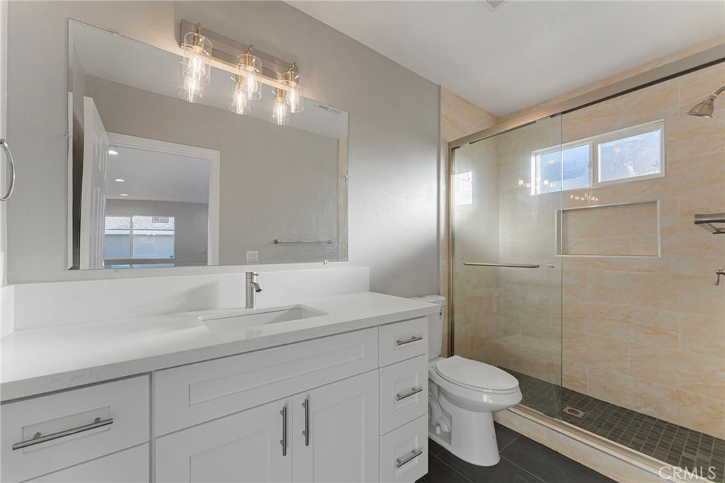 Montebello, California, 90640, United States, ,Residential,For Sale,1998706