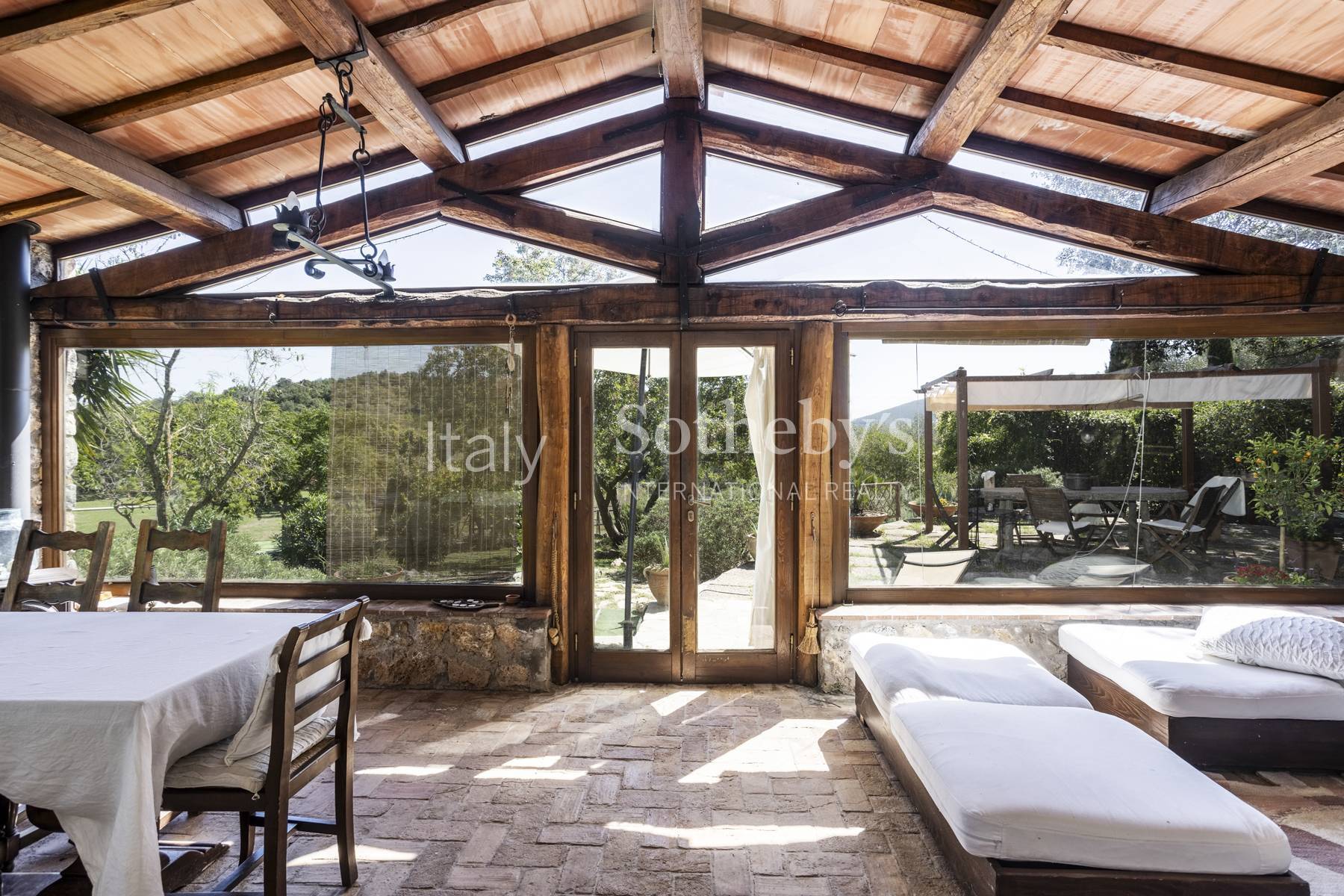  Tuscan farmhouse with outbuilding to restore - 物件實景