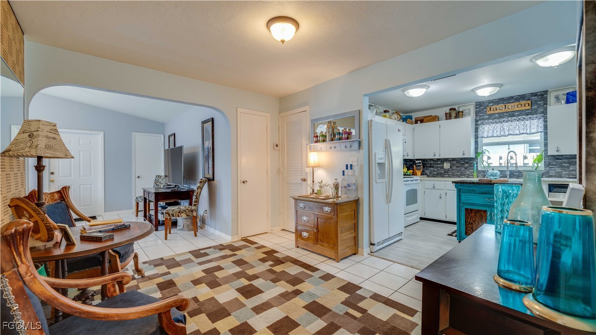 Naples, Florida, 34108, United States, 2 Bedrooms Bedrooms, ,2 BathroomsBathrooms,Residential,For Sale,1988856