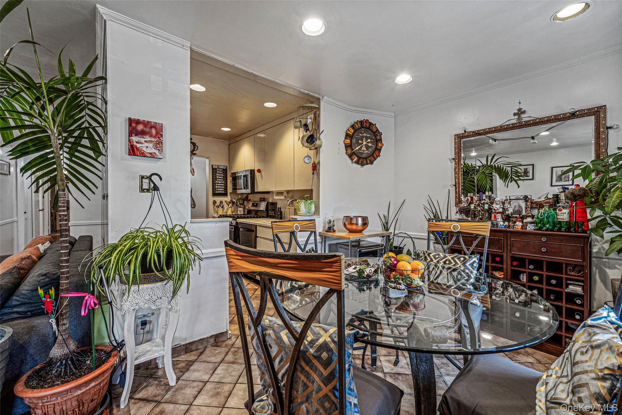  8429 153rd Avenue, Howard Beach, NY, 11414 - 物件實景
