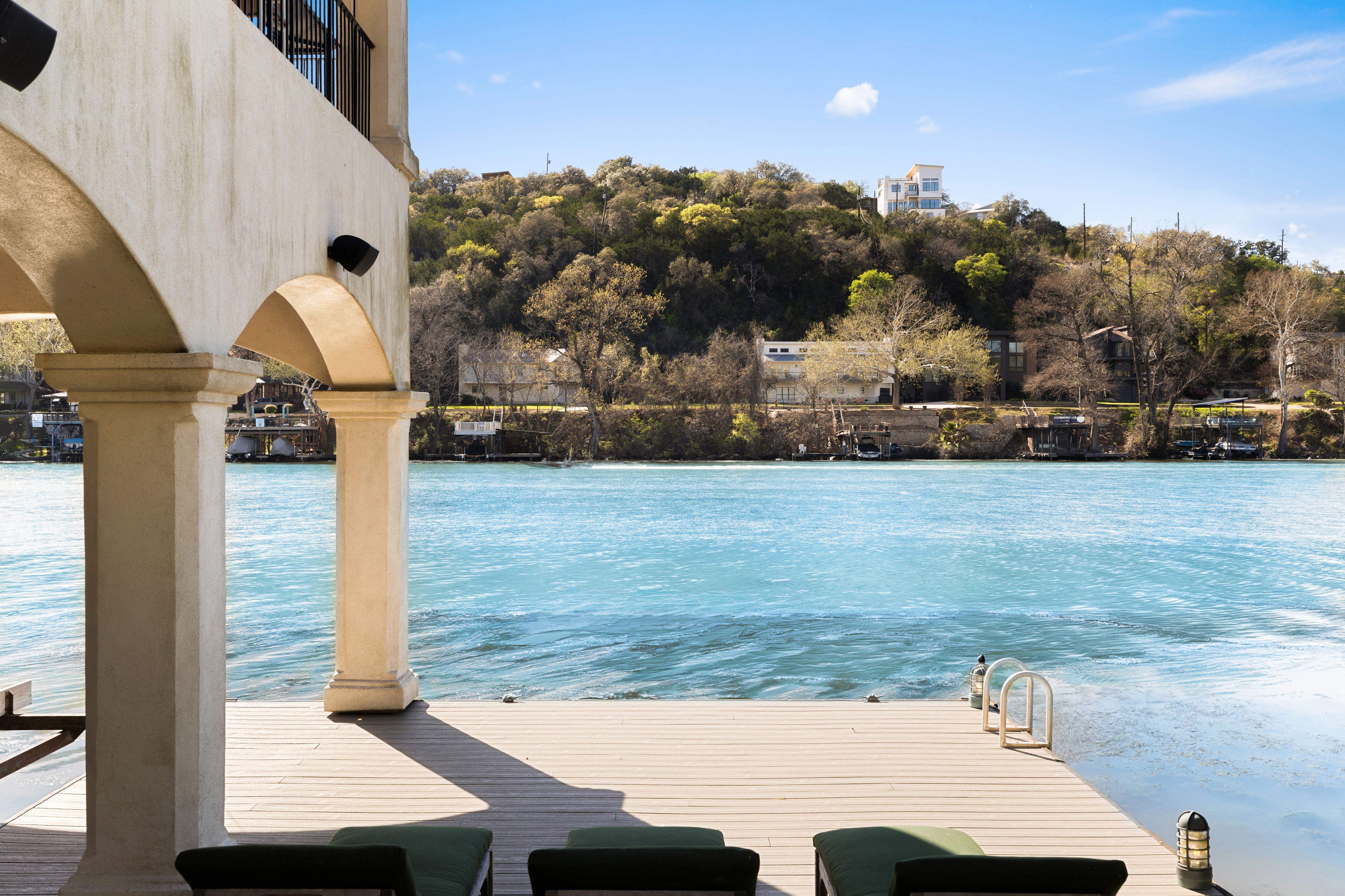  Butterfly Beach on Lake Austin - 物件實景