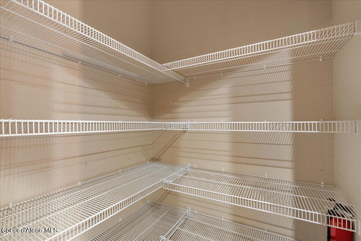 Coeur D'alene, Idaho, 83815, United States, 4 Bedrooms Bedrooms, ,2 BathroomsBathrooms,Residential,For Sale,1989025