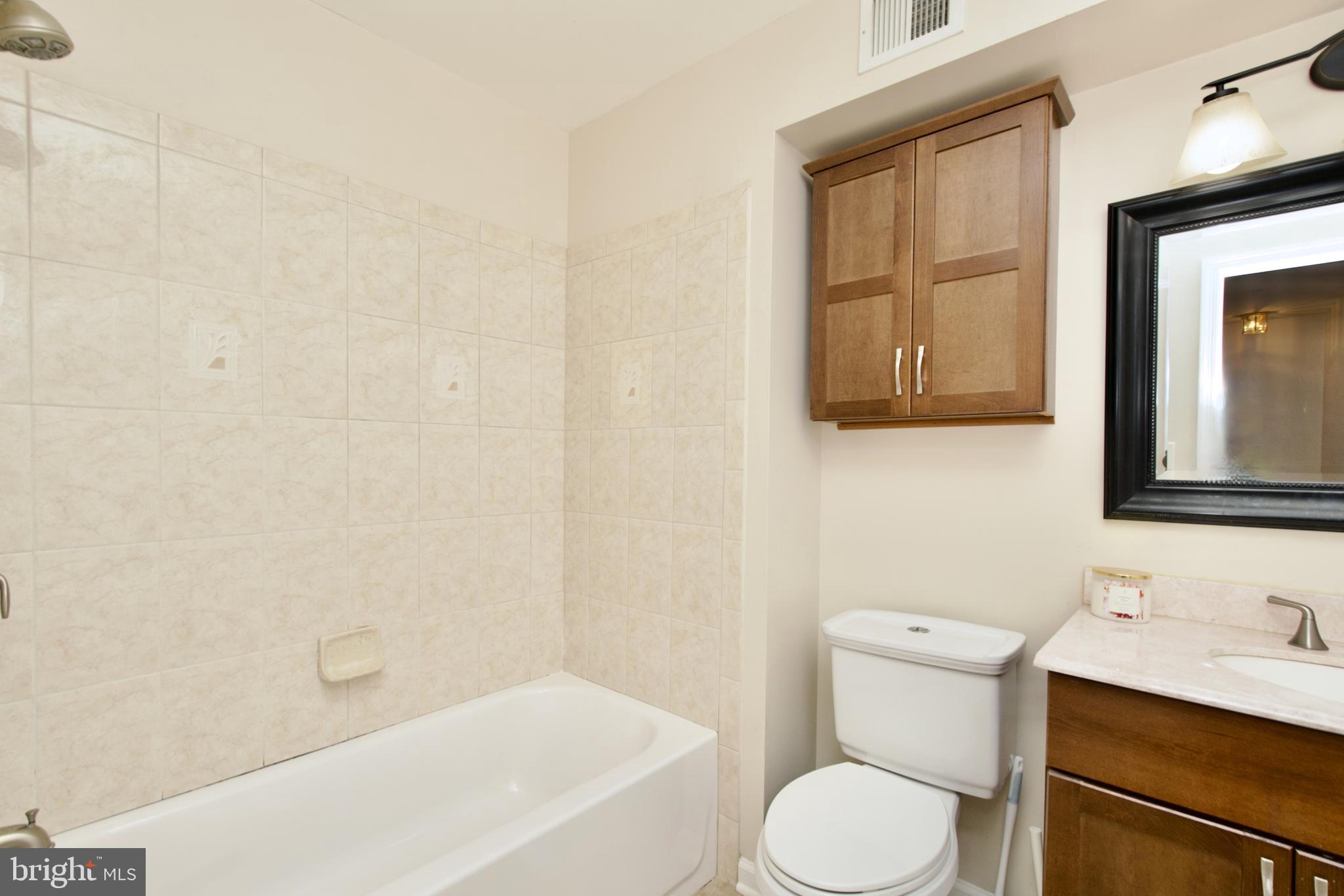 Silver Spring, Maryland, 20902, United States, 3 Bedrooms Bedrooms, ,3 BathroomsBathrooms,Residential,For Sale,1916532