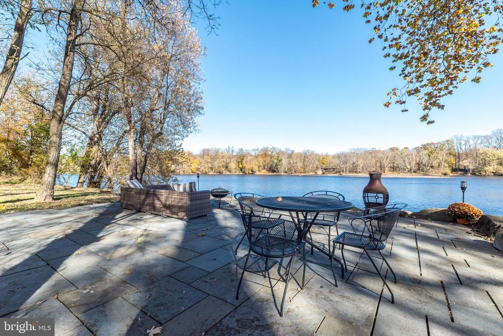 Upper Black Eddy, Pennsylvania, 18972, United States, 3 Bedrooms Bedrooms, ,3 BathroomsBathrooms,Residential,For Sale,1991005