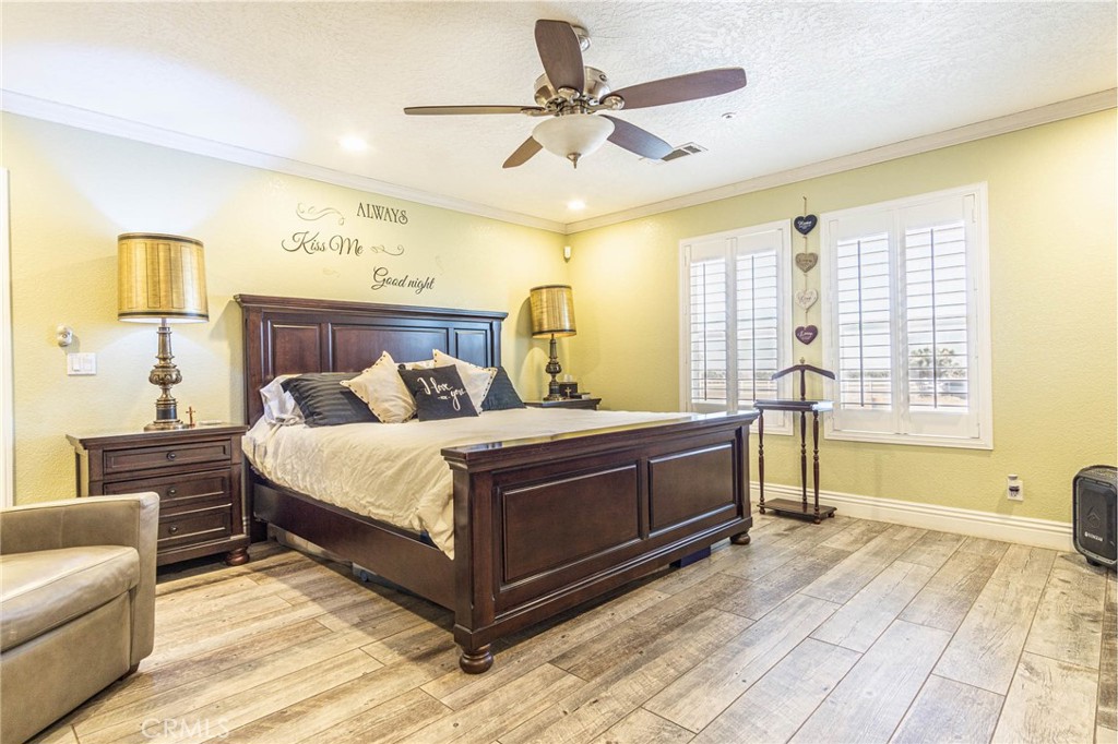 Oak Hills, California, 92344, United States, 4 Bedrooms Bedrooms, ,3 BathroomsBathrooms,Residential,For Sale,1978154