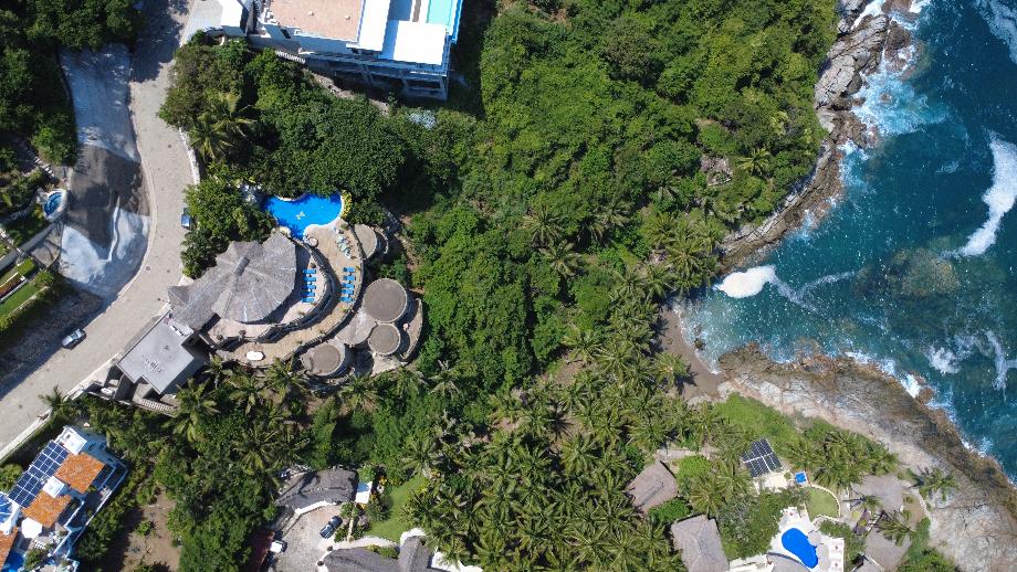 Manzanillo, Colima, 28867, Mexico, 6 Bedrooms Bedrooms, ,6 BathroomsBathrooms,Residential,For Sale,1939641