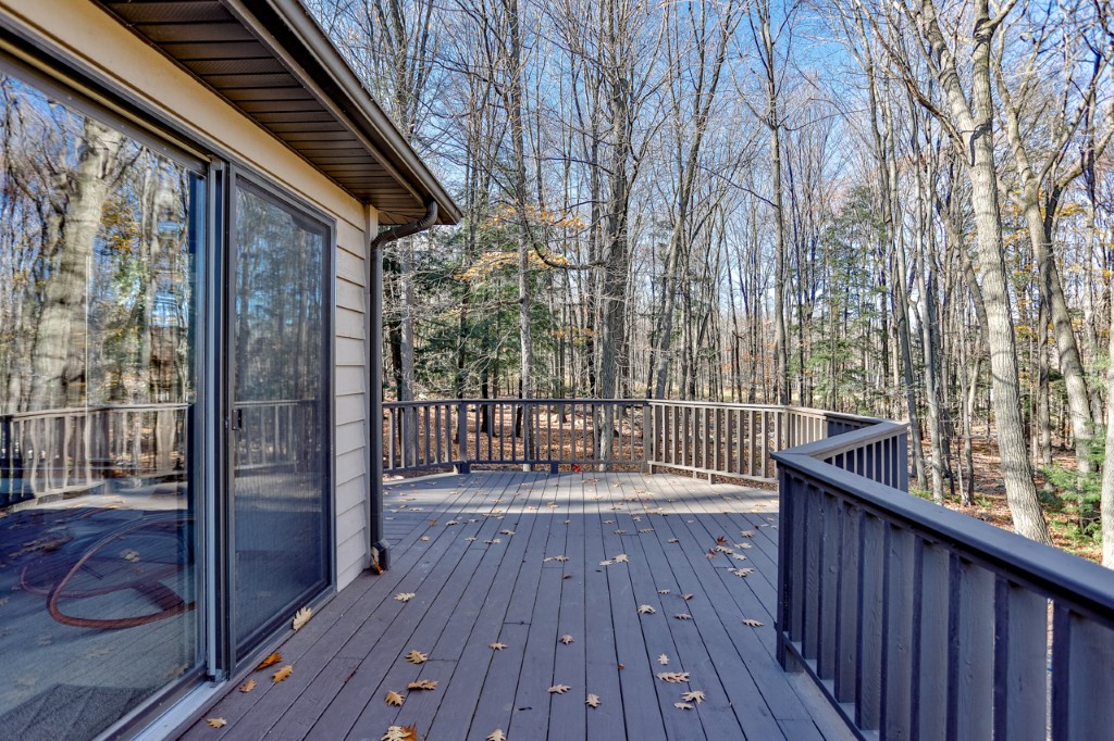 Wausau, Wisconsin, 54401, United States, 3 Bedrooms Bedrooms, ,3 BathroomsBathrooms,Residential,For Sale,1997344