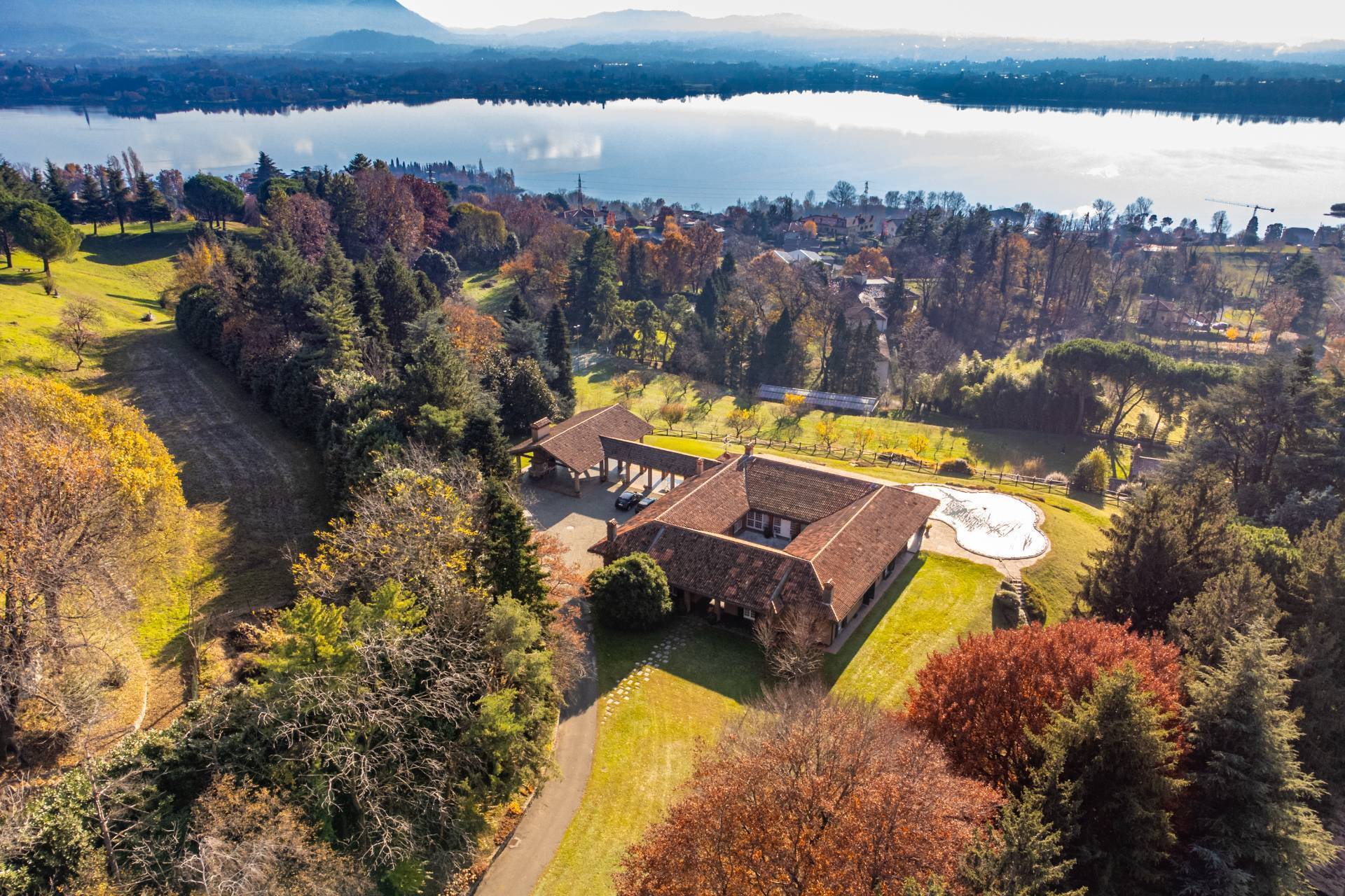 Eupilio, Como, 22030, IT, 6 Bedrooms Bedrooms, ,6 BathroomsBathrooms,Residential,For Sale,1708467