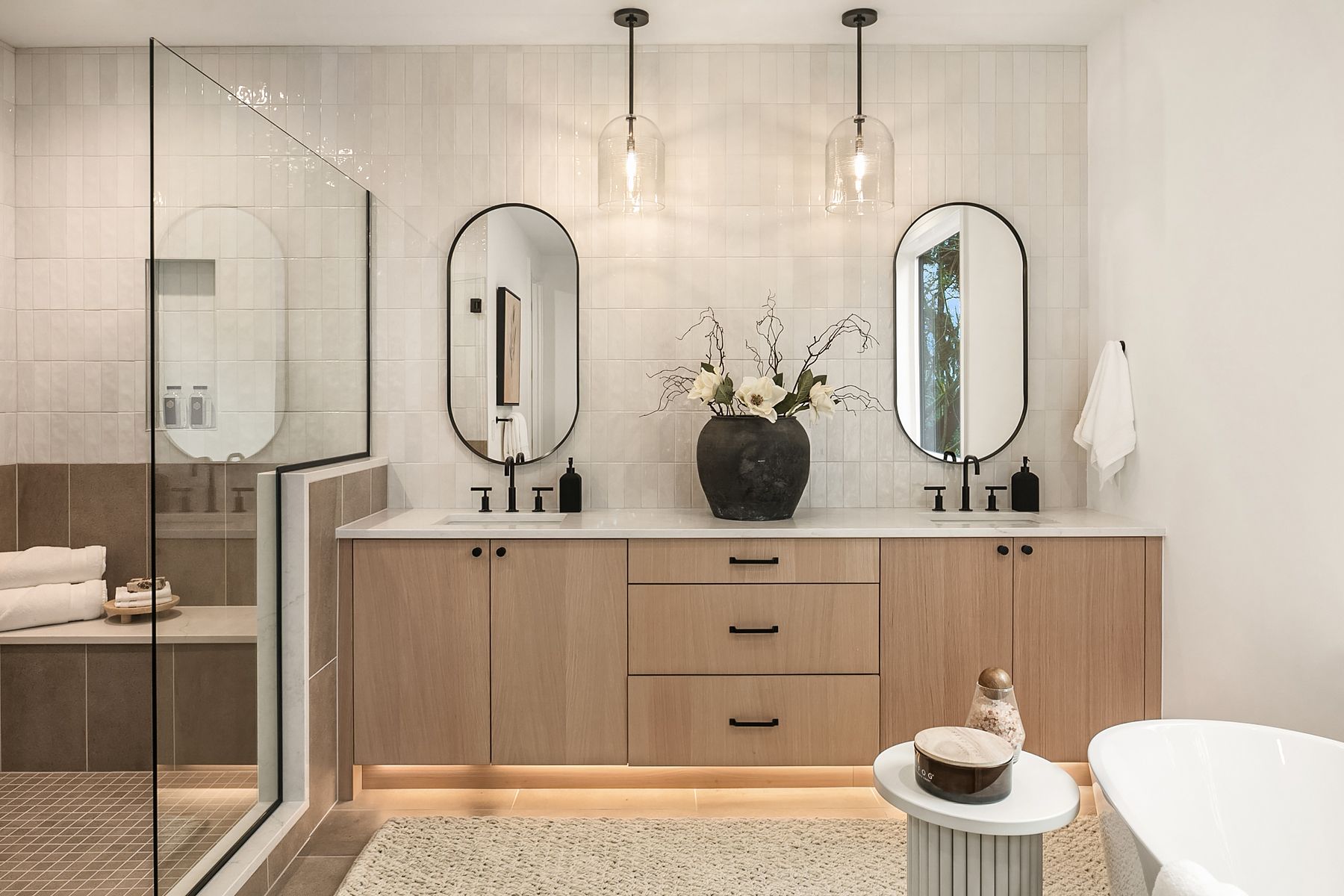  1706 111th Ave NE, Bellevue, WA 98004 - 物件實景