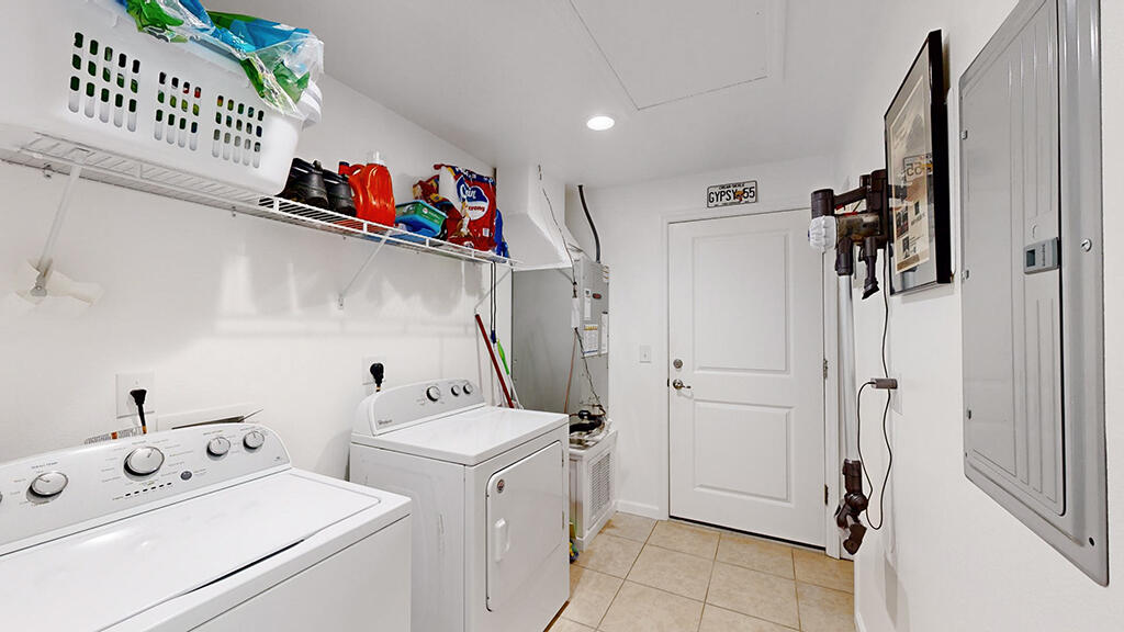 222 Rosa L. Jones, Cocoa, Florida, 32922, United States, 3 Bedrooms Bedrooms, ,4 BathroomsBathrooms,Residential,For Sale,222 Rosa L. Jones,1619279