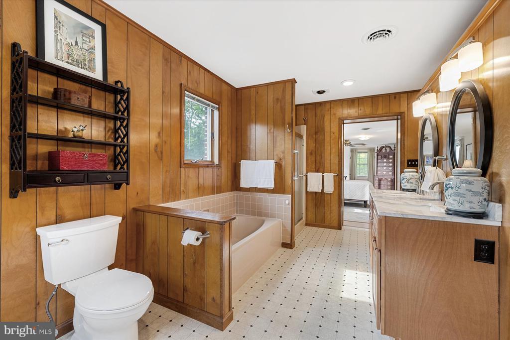 Milford, Delaware, 19963, United States, 3 Bedrooms Bedrooms, ,4 BathroomsBathrooms,Residential,For Sale,1994846