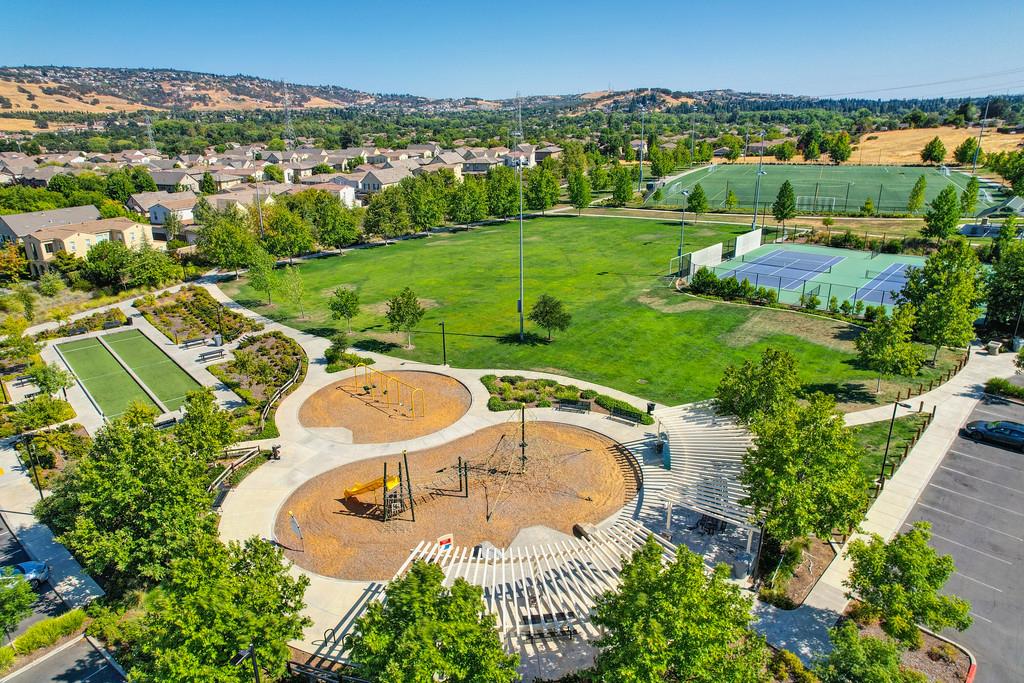 Folsom, California, 95630, United States, 2 Bedrooms Bedrooms, ,3 BathroomsBathrooms,Residential,For Sale,1917573