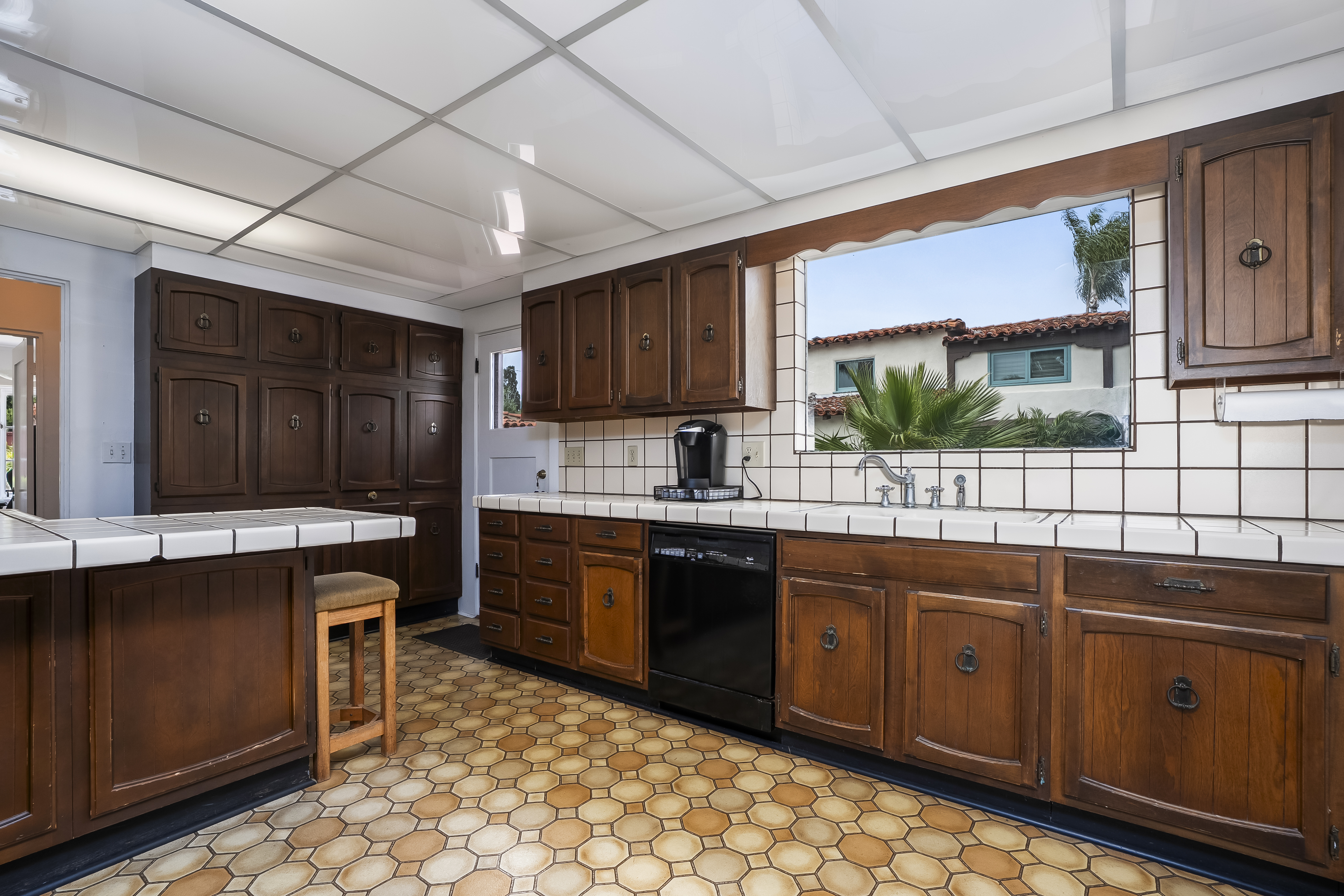  3702 Lotus Drive, San Diego, CA 92106 - 物件實景