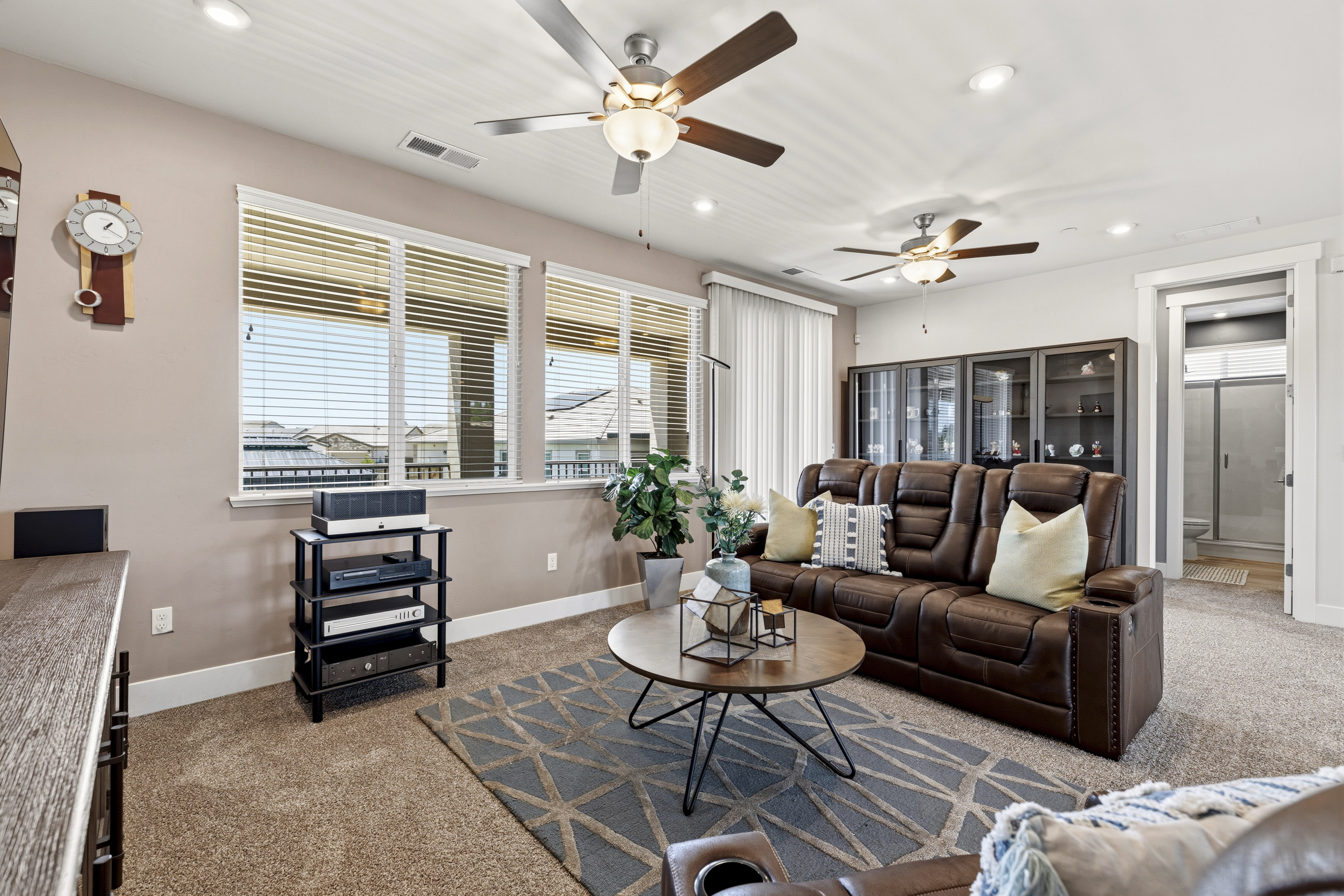  5625 Tuckeroo Way, Fair Oaks, CA 95628 - 物件實景