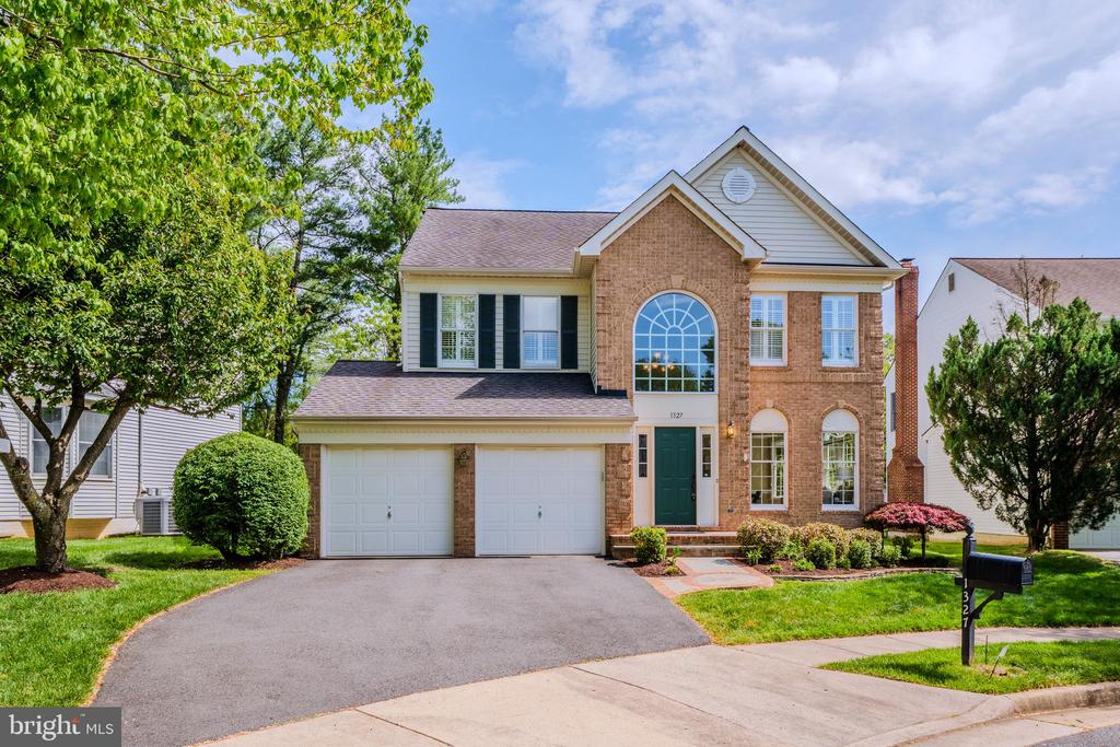 Reston, Virginia, 20194, United States, 4 Bedrooms Bedrooms, ,4 BathroomsBathrooms,Residential,For Sale,2047998