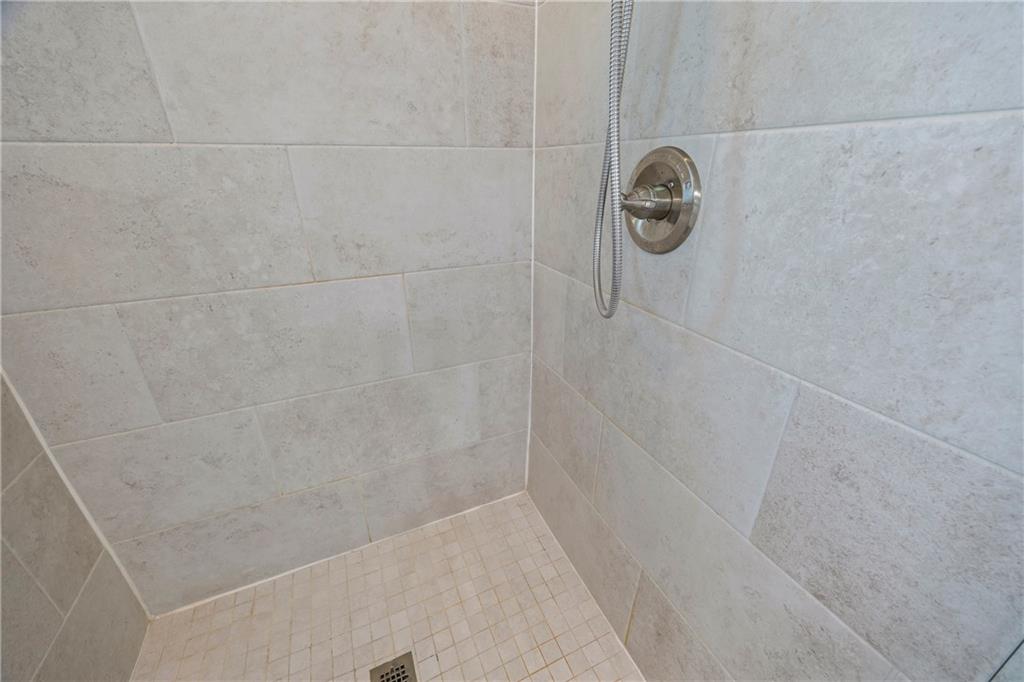 Cumming, Georgia, 30041, United States, 4 Bedrooms Bedrooms, ,5 BathroomsBathrooms,Residential,For Sale,1977263